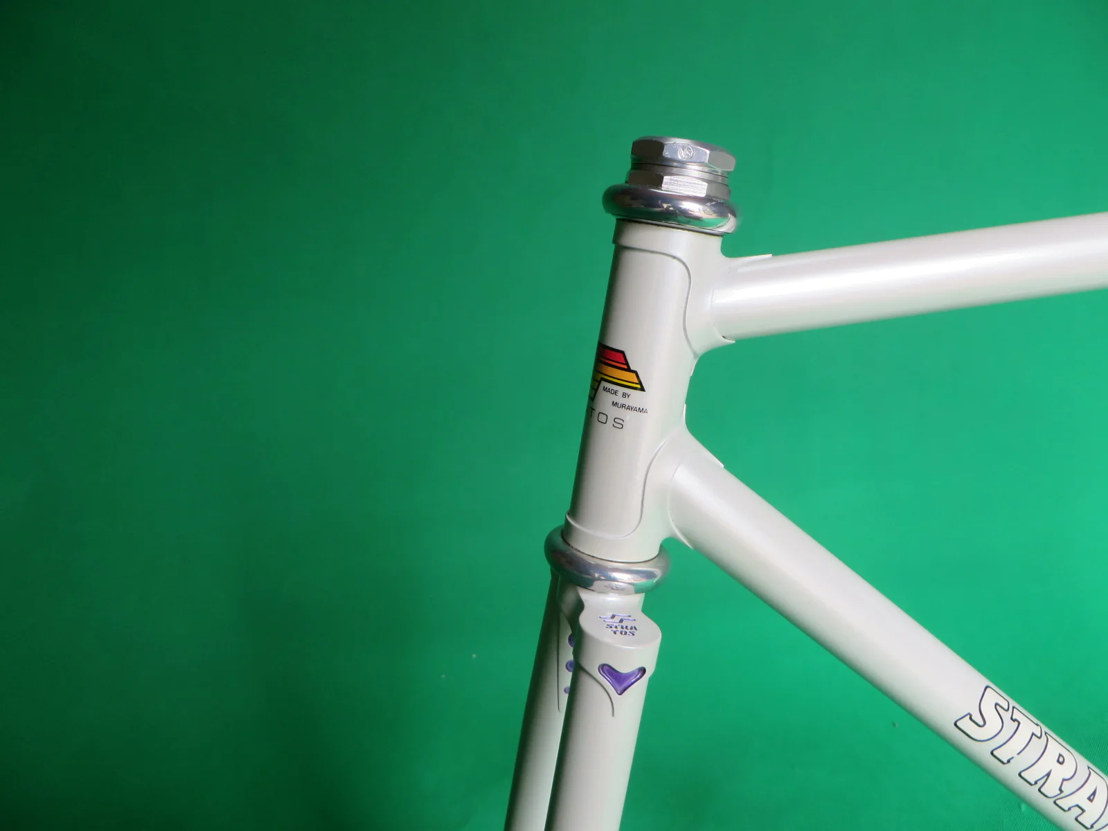 Stratos // White // 50.5cm - Image 2