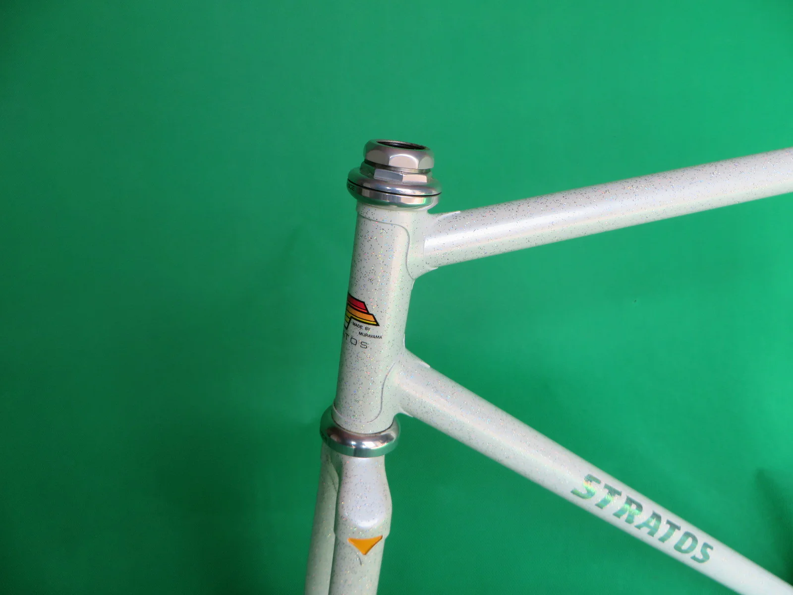 Stratos White S-Class No.2 (53.5cm) - Image 2