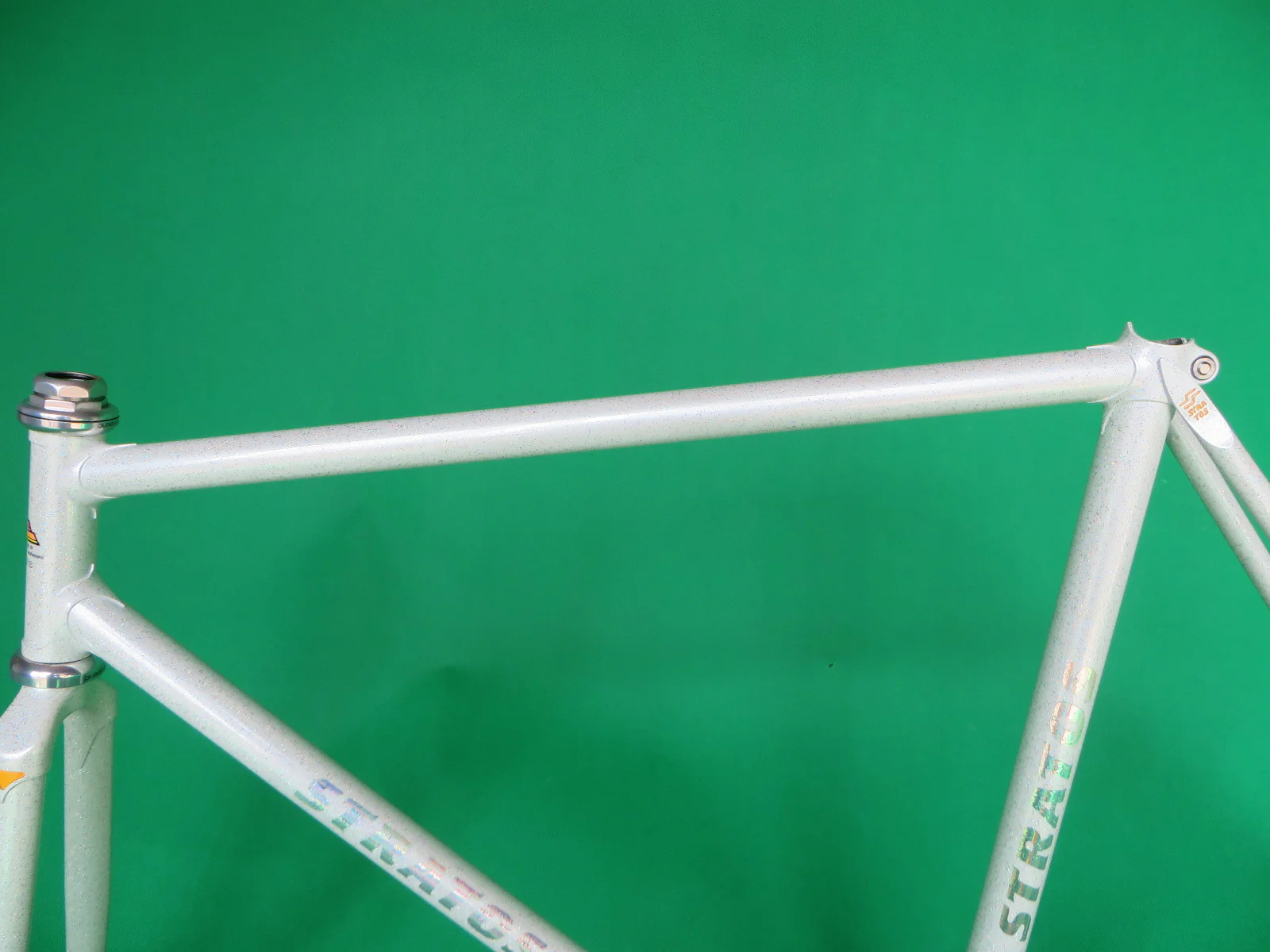 Stratos White S-Class No.2 (53.5cm) - Image 5