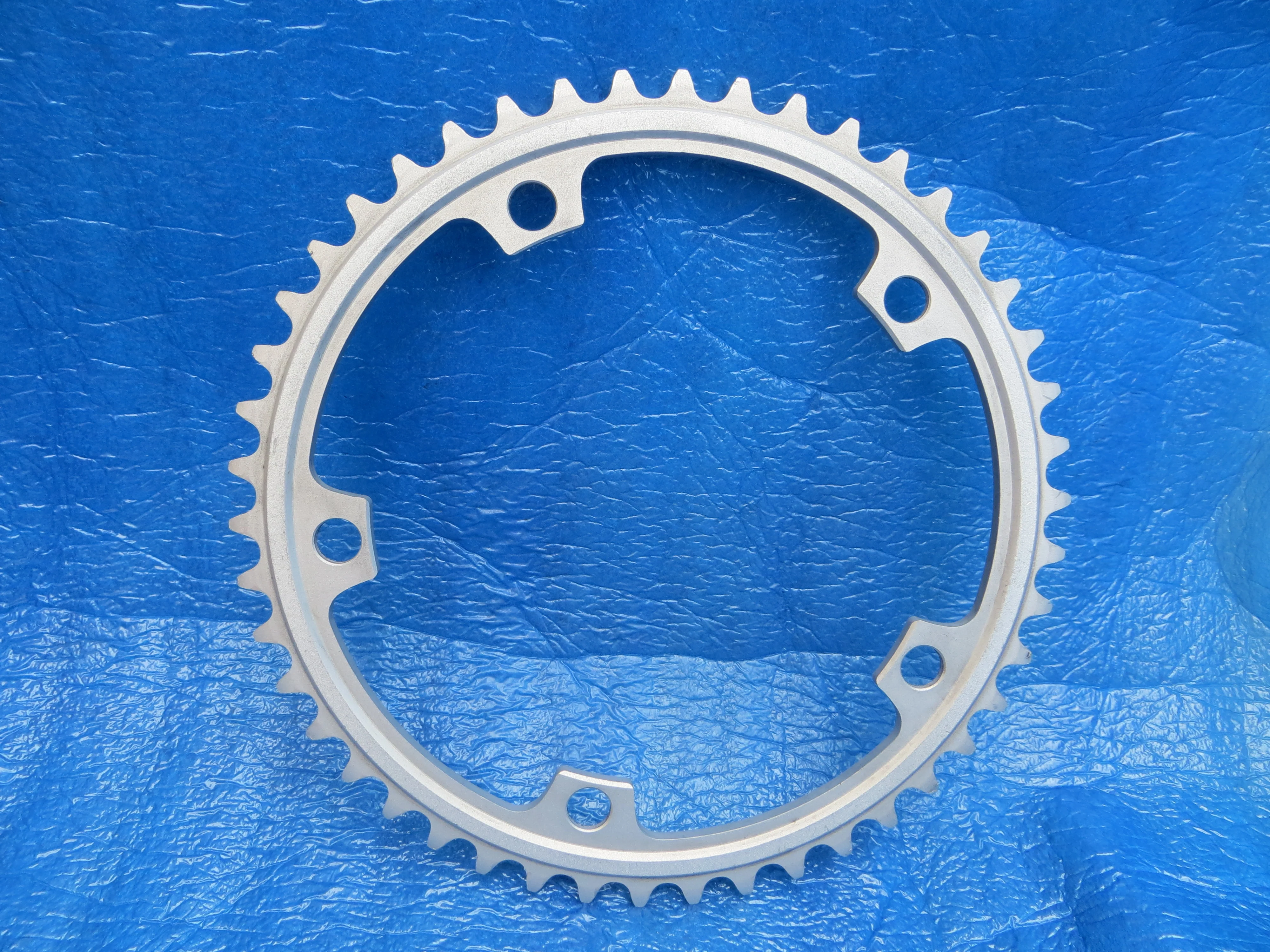 Sugino 75 1/8" 144BCD NJS Matte Finish Chainring 46T (25070209) - Image 2