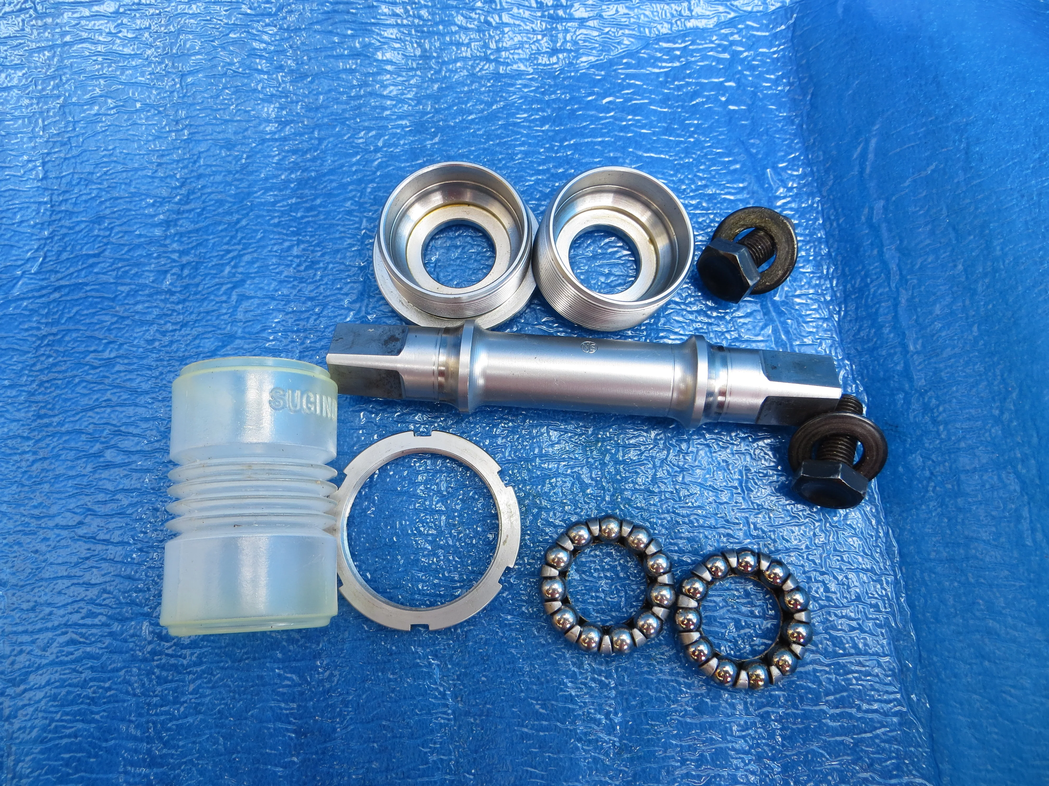 Sugino 75 NJS Bottom Bracket 68mm-109mm ISO English (26040909) - Image 2