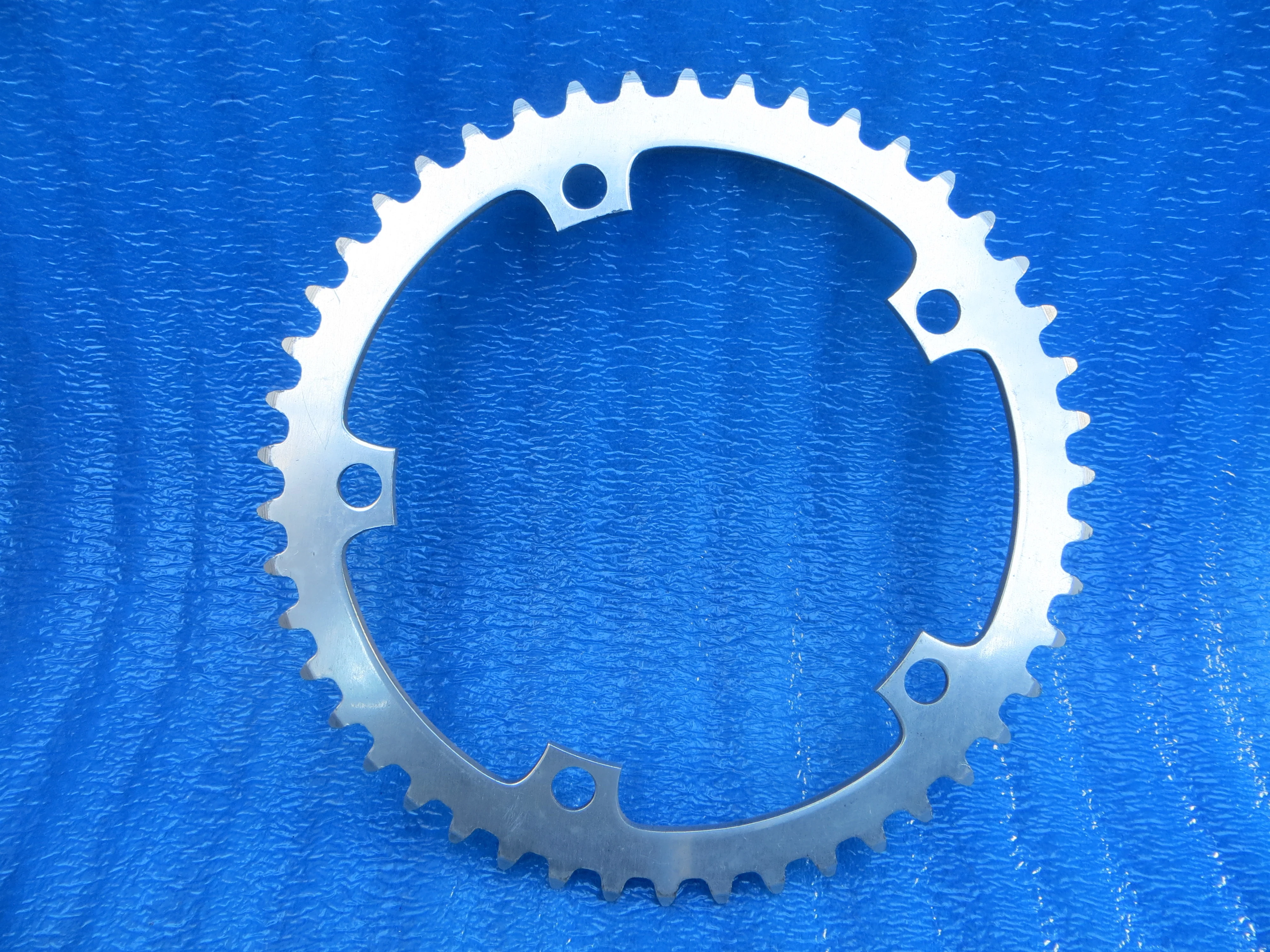 Sugino Aero Mighty 144BCD 1/8" NJS Chainring 46T (25123016) - Image 2