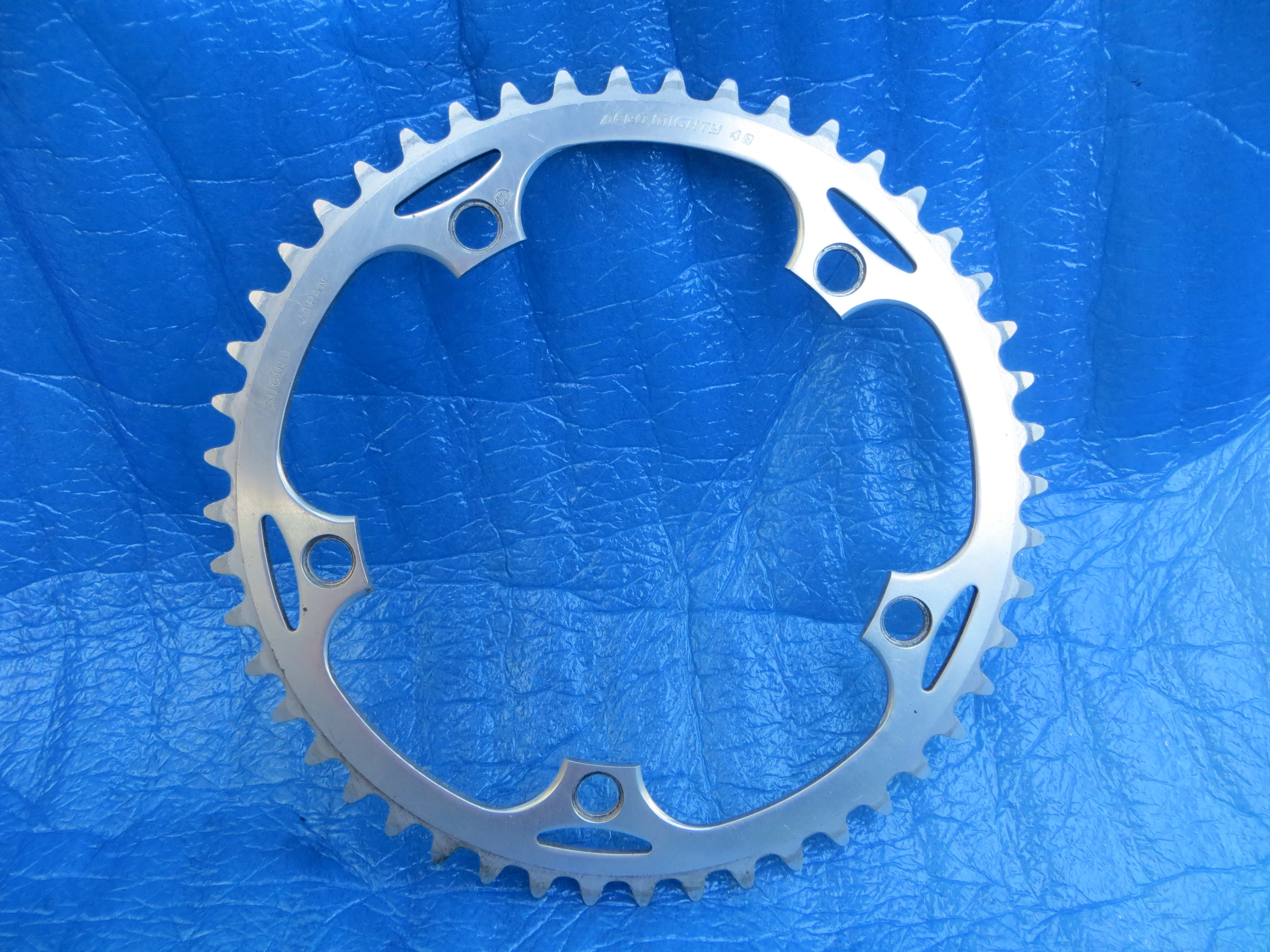 Sugino Aero Mighty 144BCD 1/8" NJS Chainring 48T (2511308)