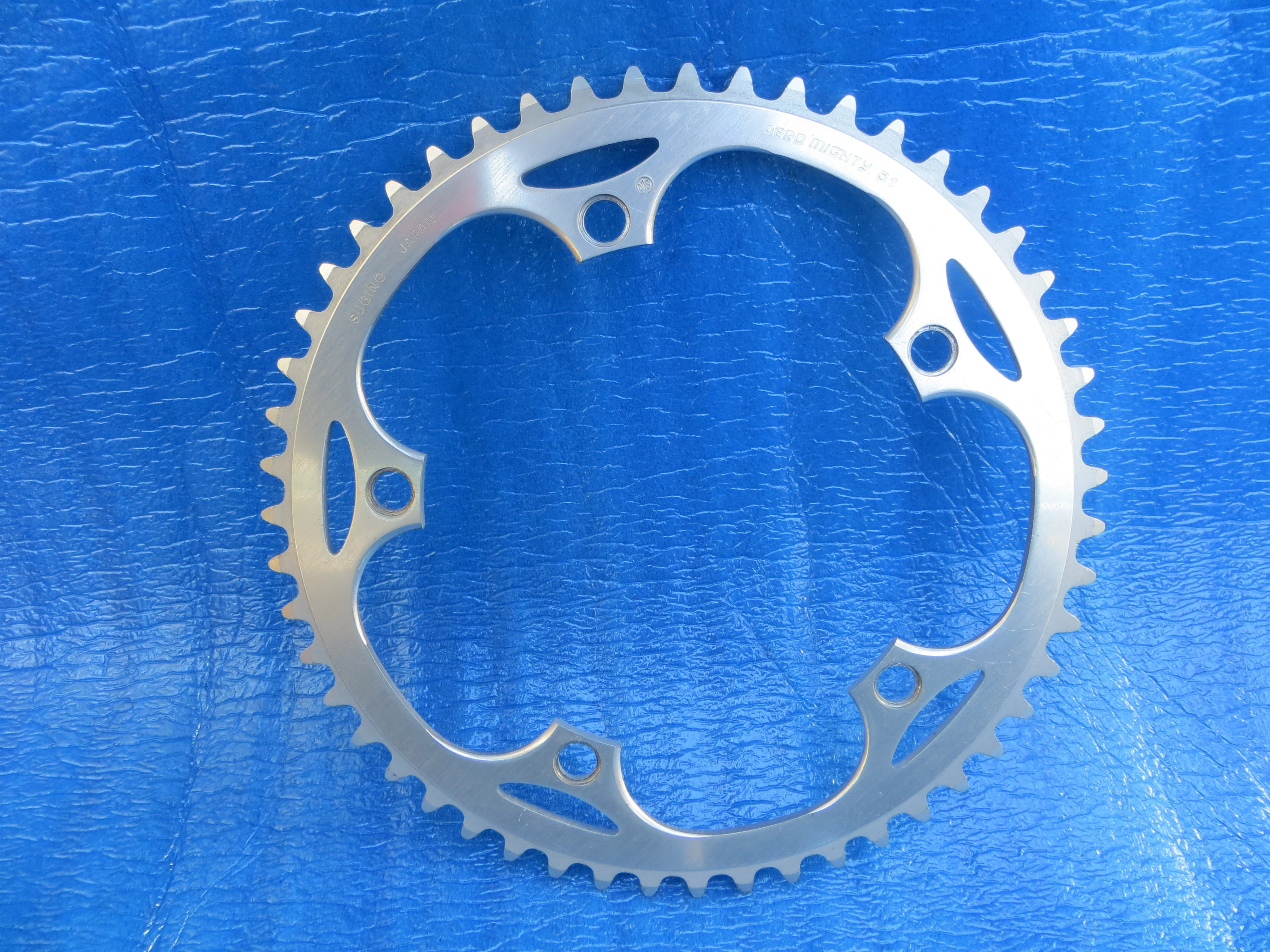 Sugino Aero Mighty 144BCD 1/8" NJS Chainring 51T (26030809)