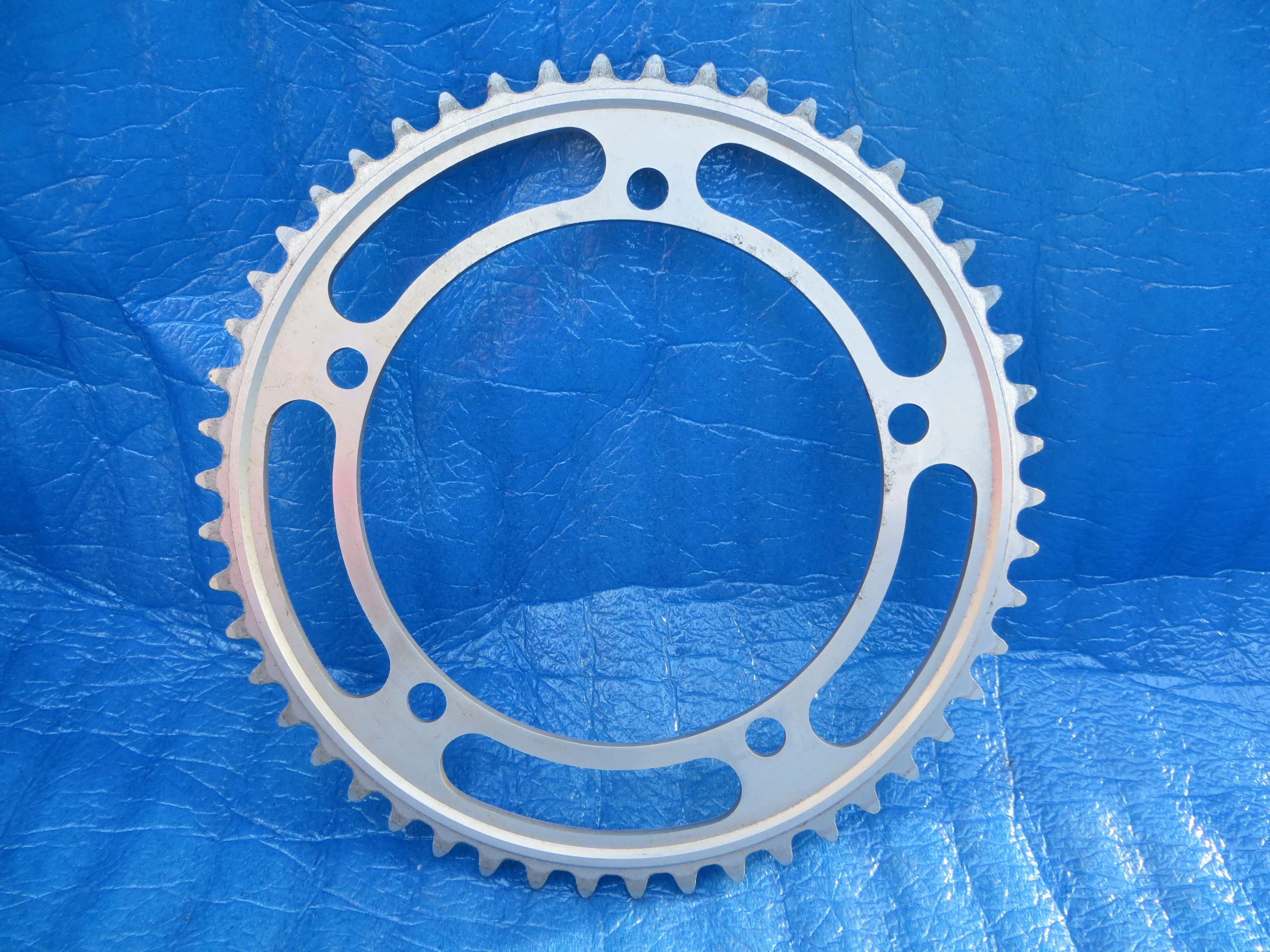 Sugino Mighty Competition 1/8" 144BCD Chainring 50T (25111704) - Image 2