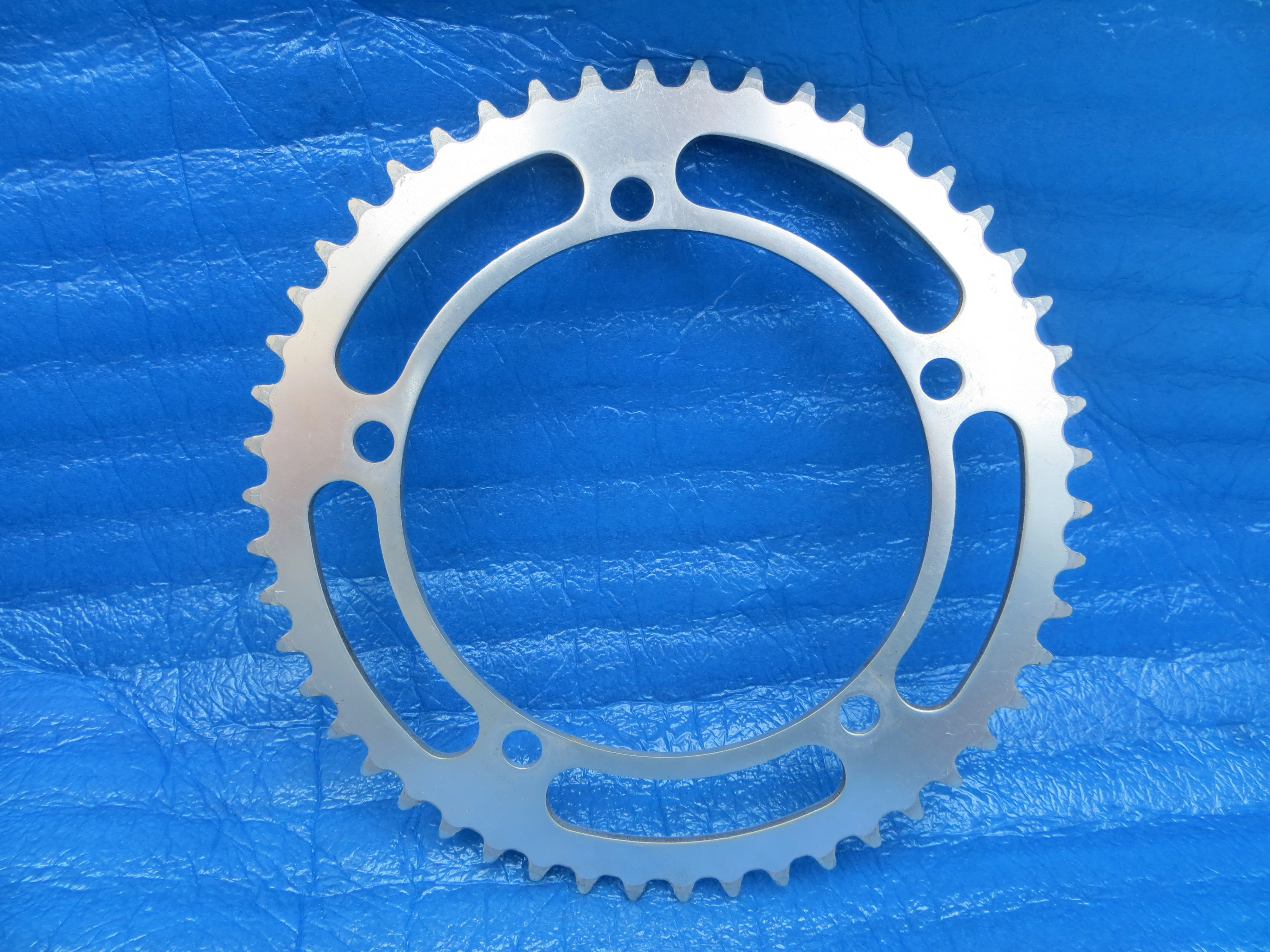 Sugino Mighty Competition 1/8" 144BCD  Chainring 50T NJS (25082705) - Image 2