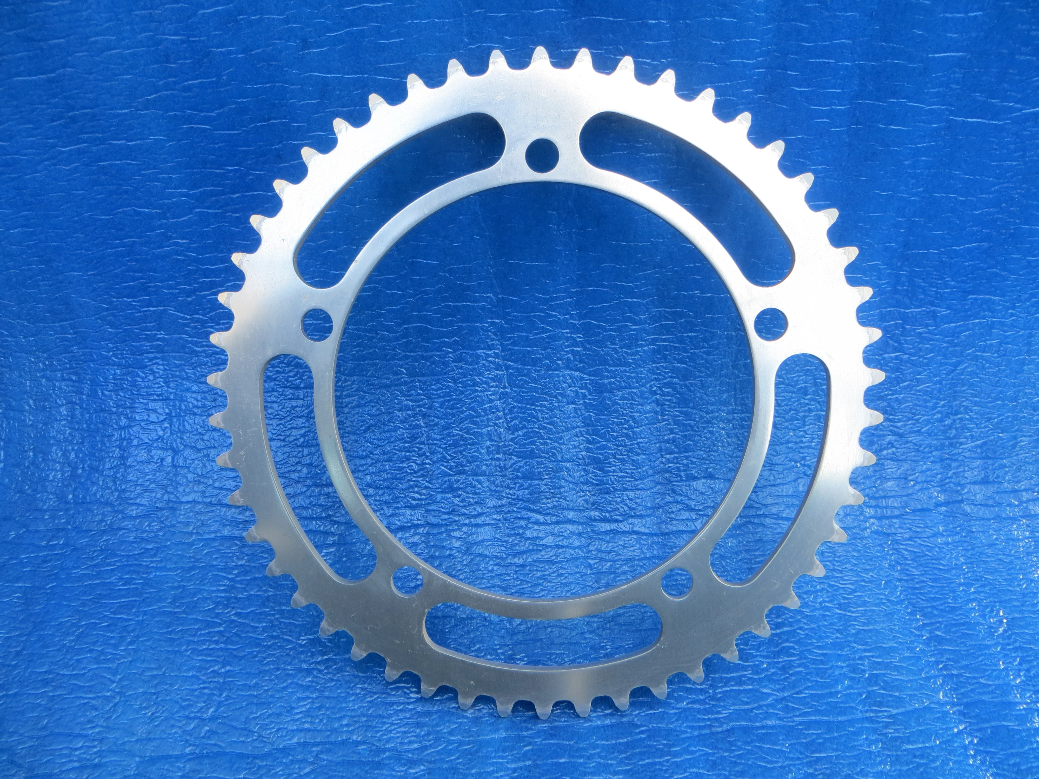 Sugino Mighty Competition 1/8" 144BCD  Chainring 50T NJS (26030404) - Image 2