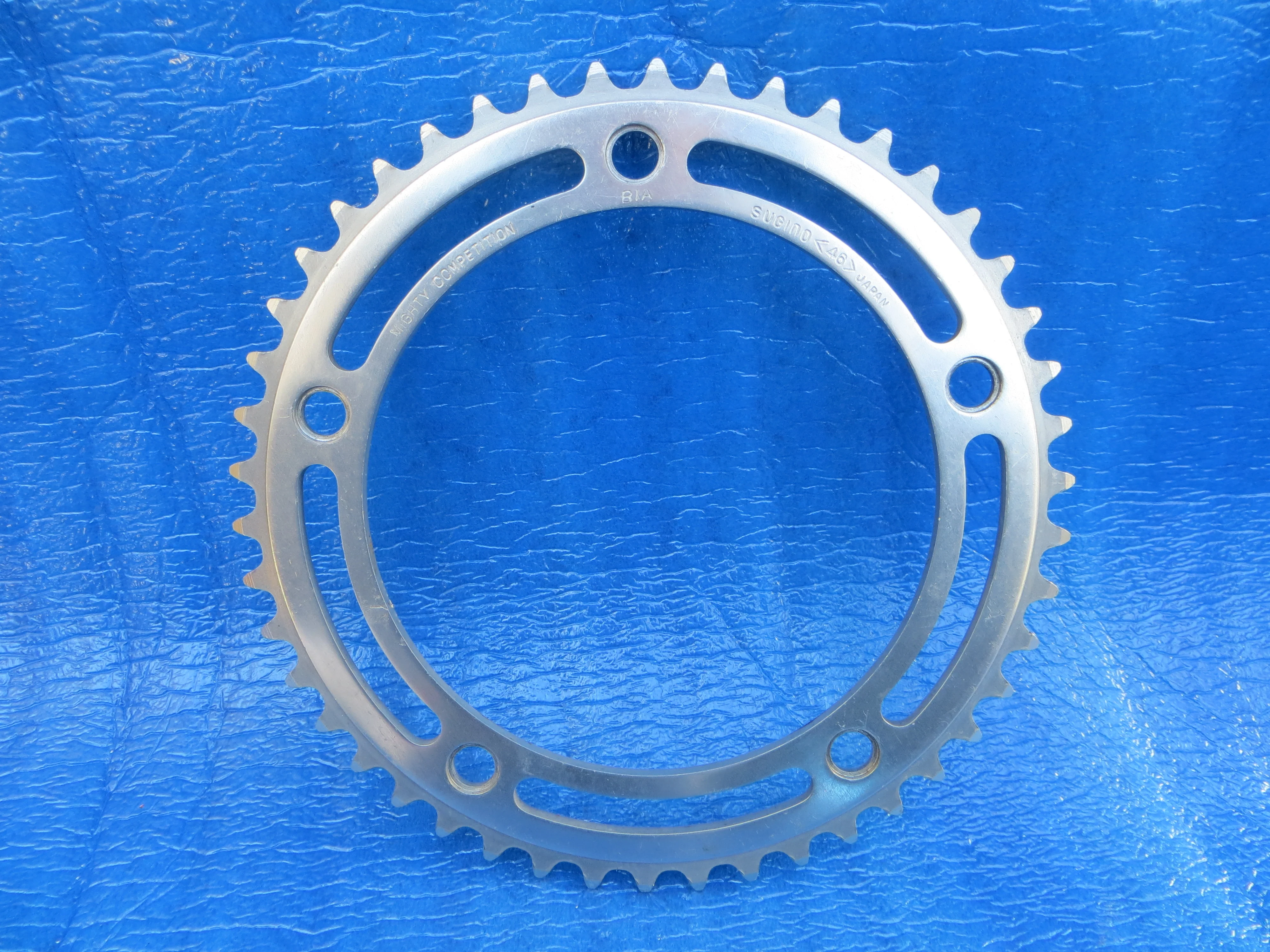 Sugino Mighty Competition 1/8" 151BCD Chainring 46T BIA (26030802)