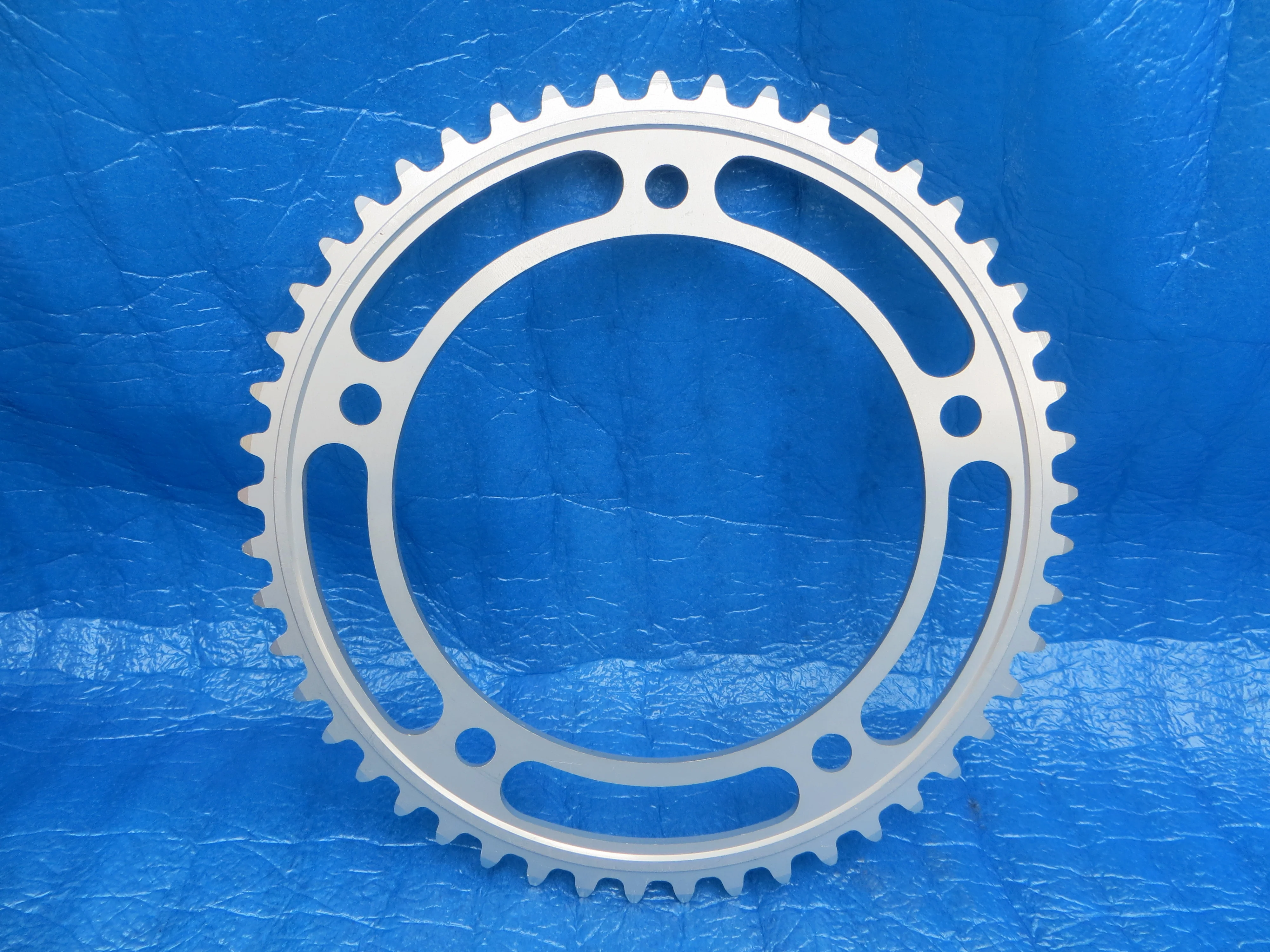 Sugino Mighty Competition 1/8" 151BCD Chainring 49T (25111307) - Image 2
