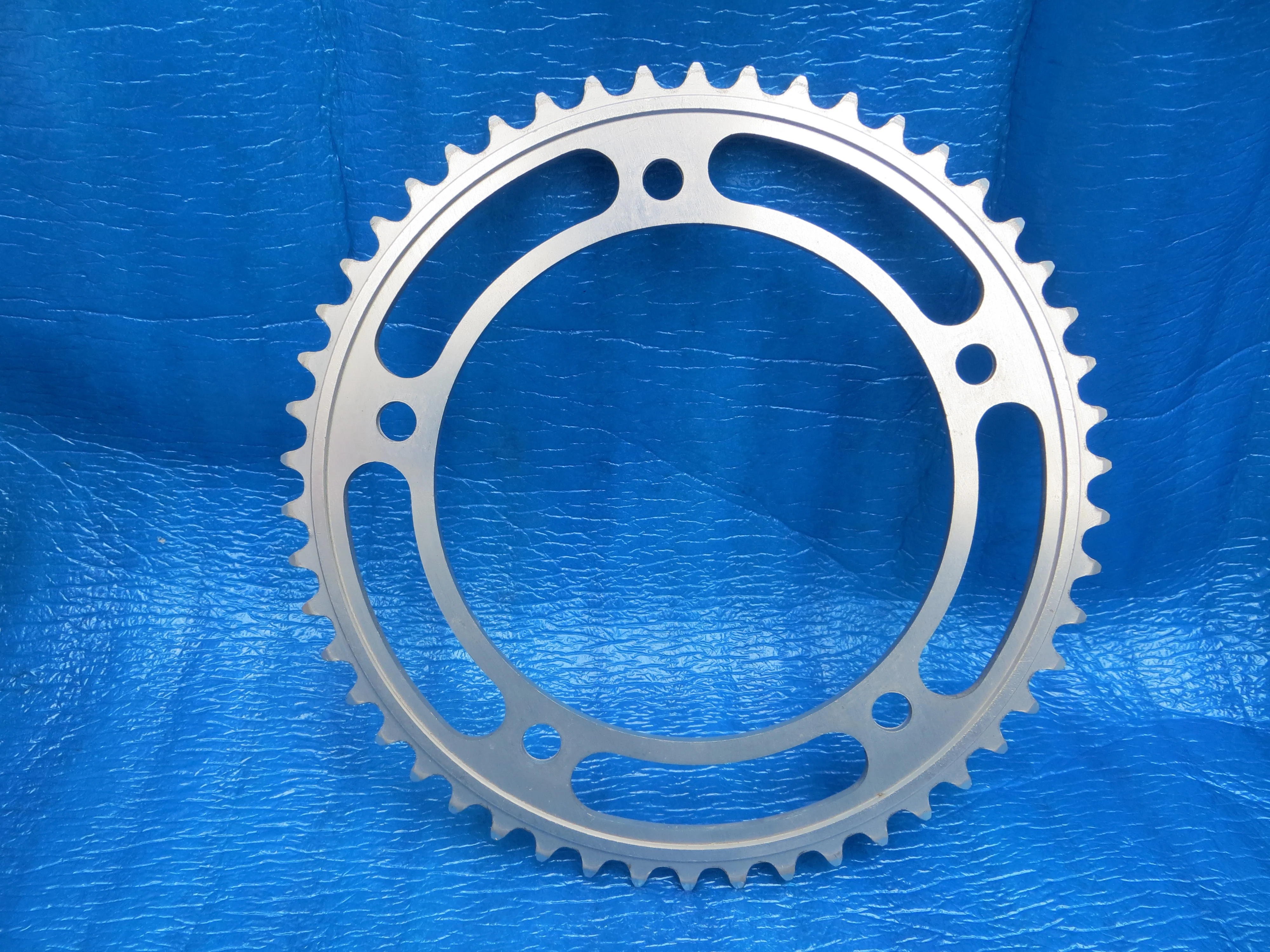 Sugino Mighty Competition 1/8" 151BCD Chainring 50T NJS (240709014) - Image 2