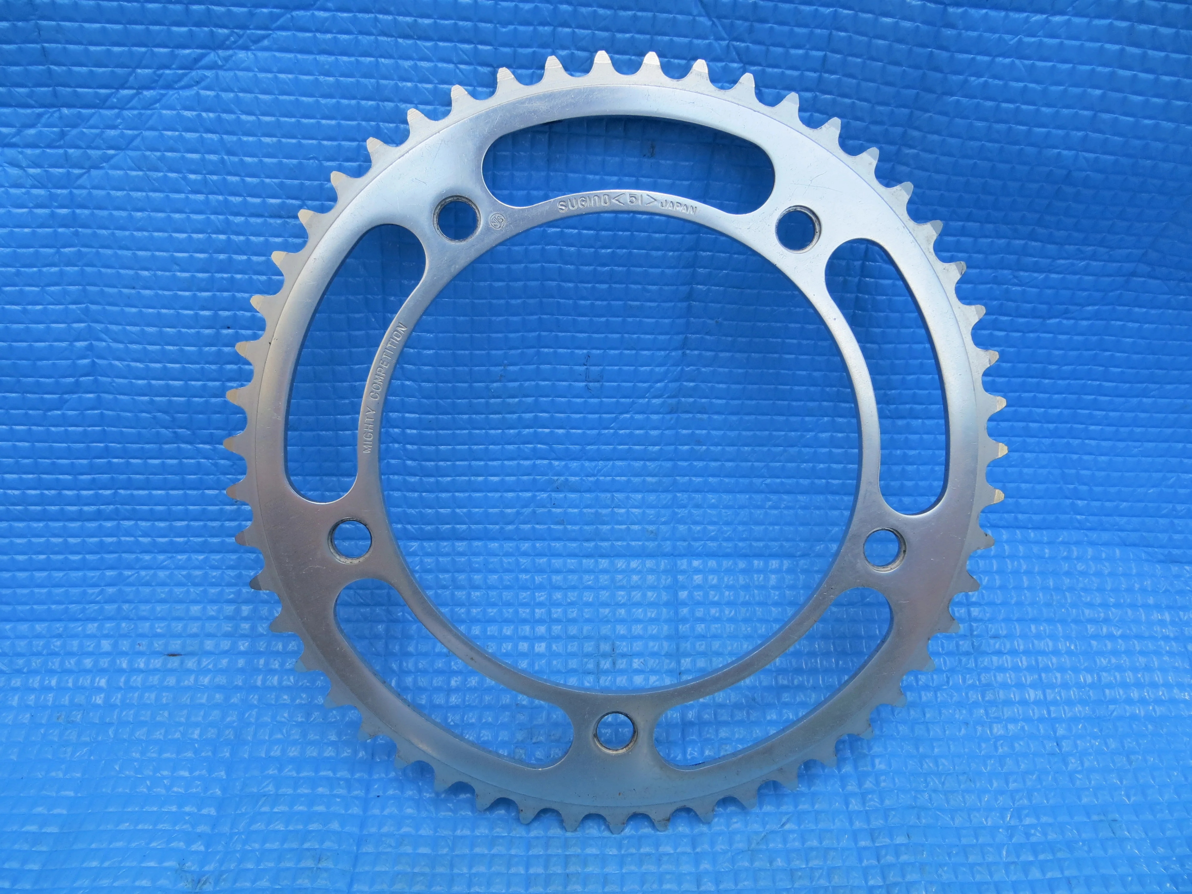 Sugino Mighty Competition 1/8" 151BCD Chainring 51T NJS (22092221)