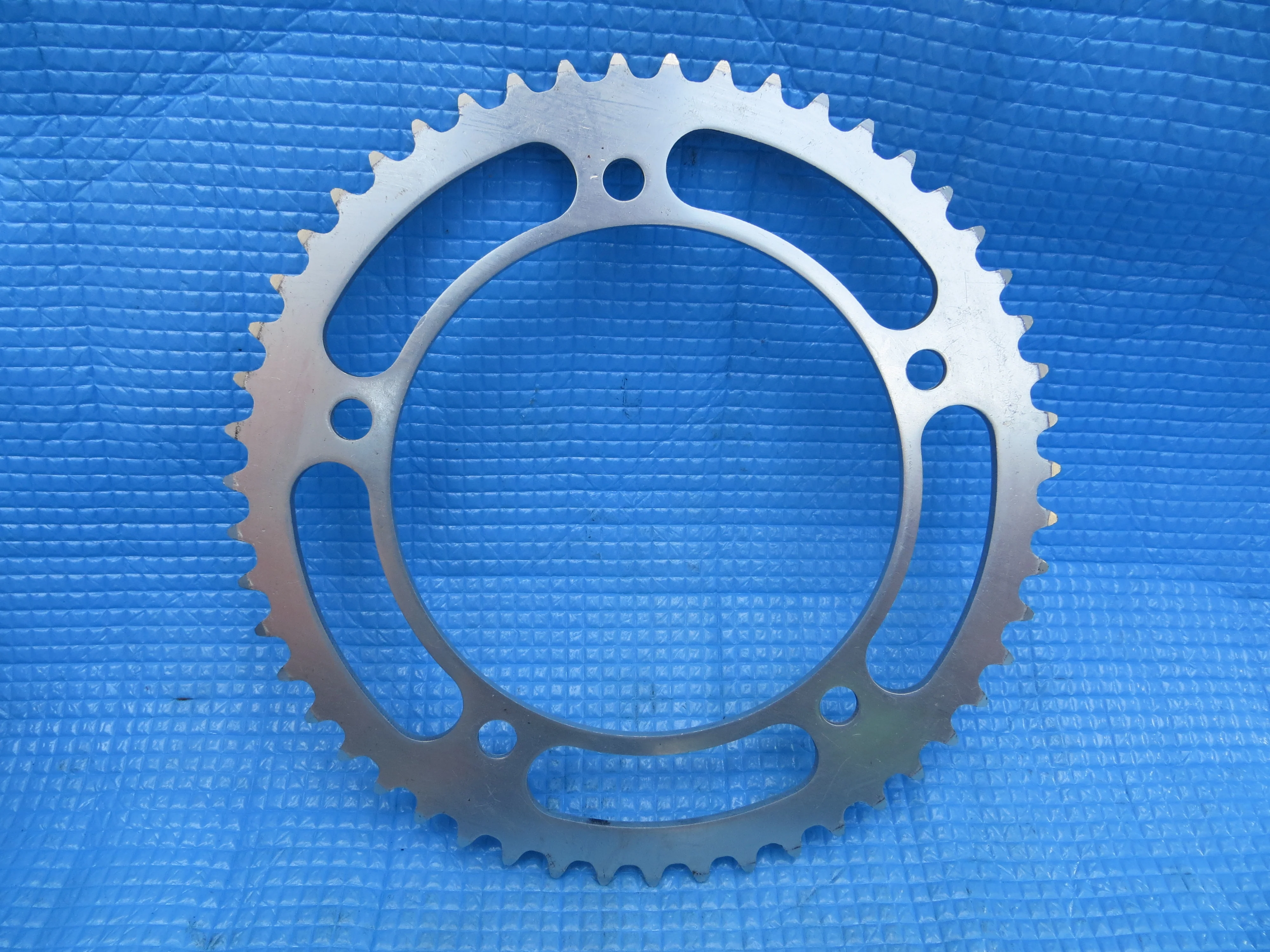 Sugino Mighty Competition 1/8" 151BCD Chainring 51T NJS (22092221) - Image 2
