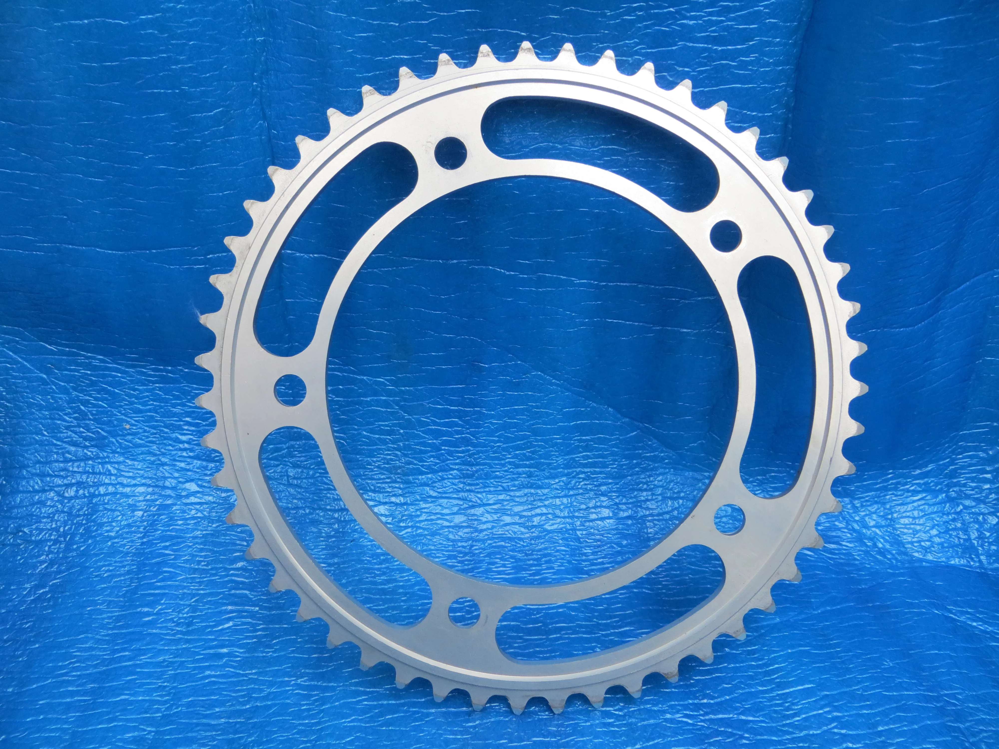 Sugino Mighty Competition 1/8" 151BCD Chainring 51T NJS (240709015) - Image 2
