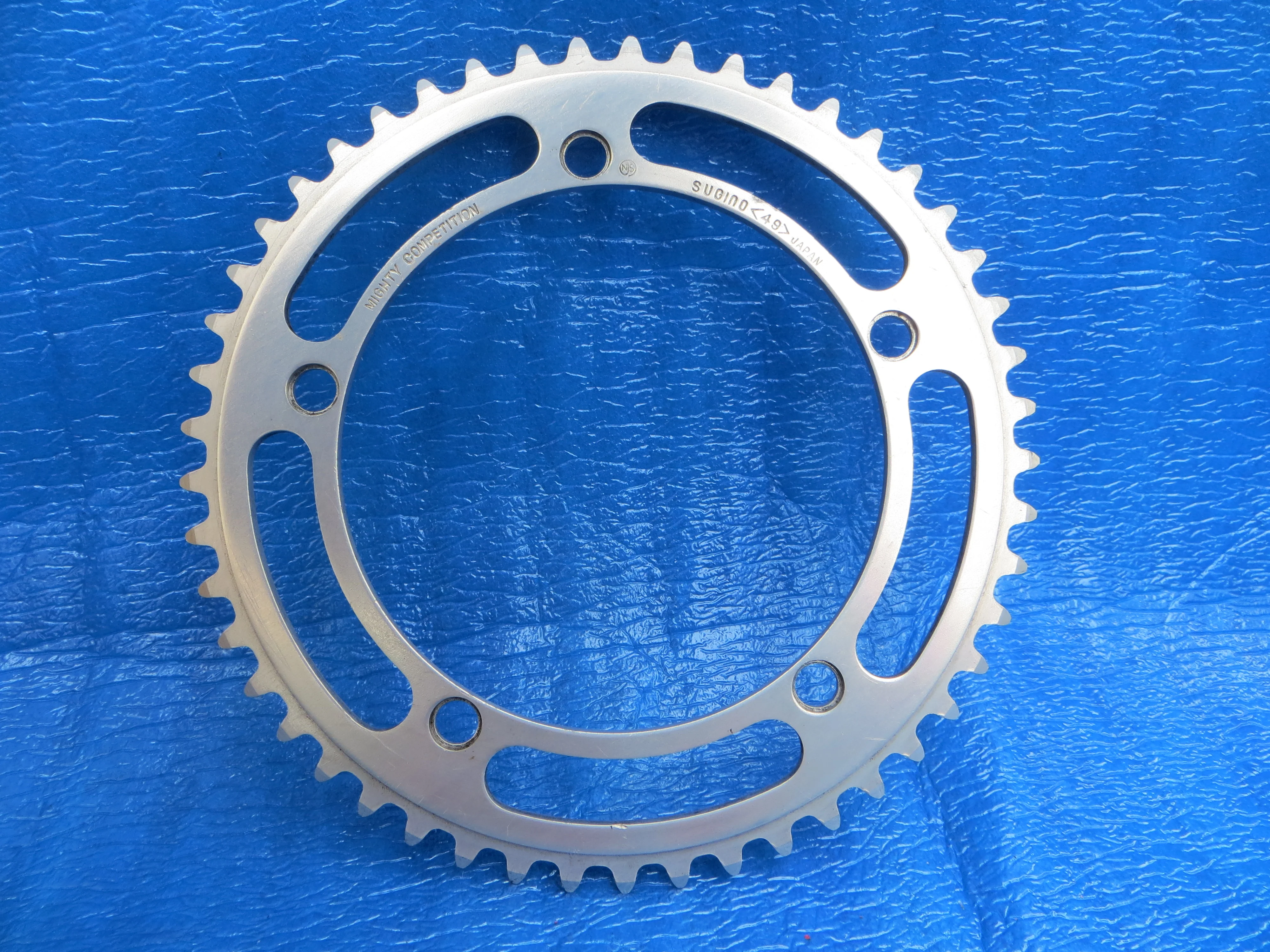 Sugino Mighty Competition 144BCD 1/8" NJS Chainring 49T (26032208)