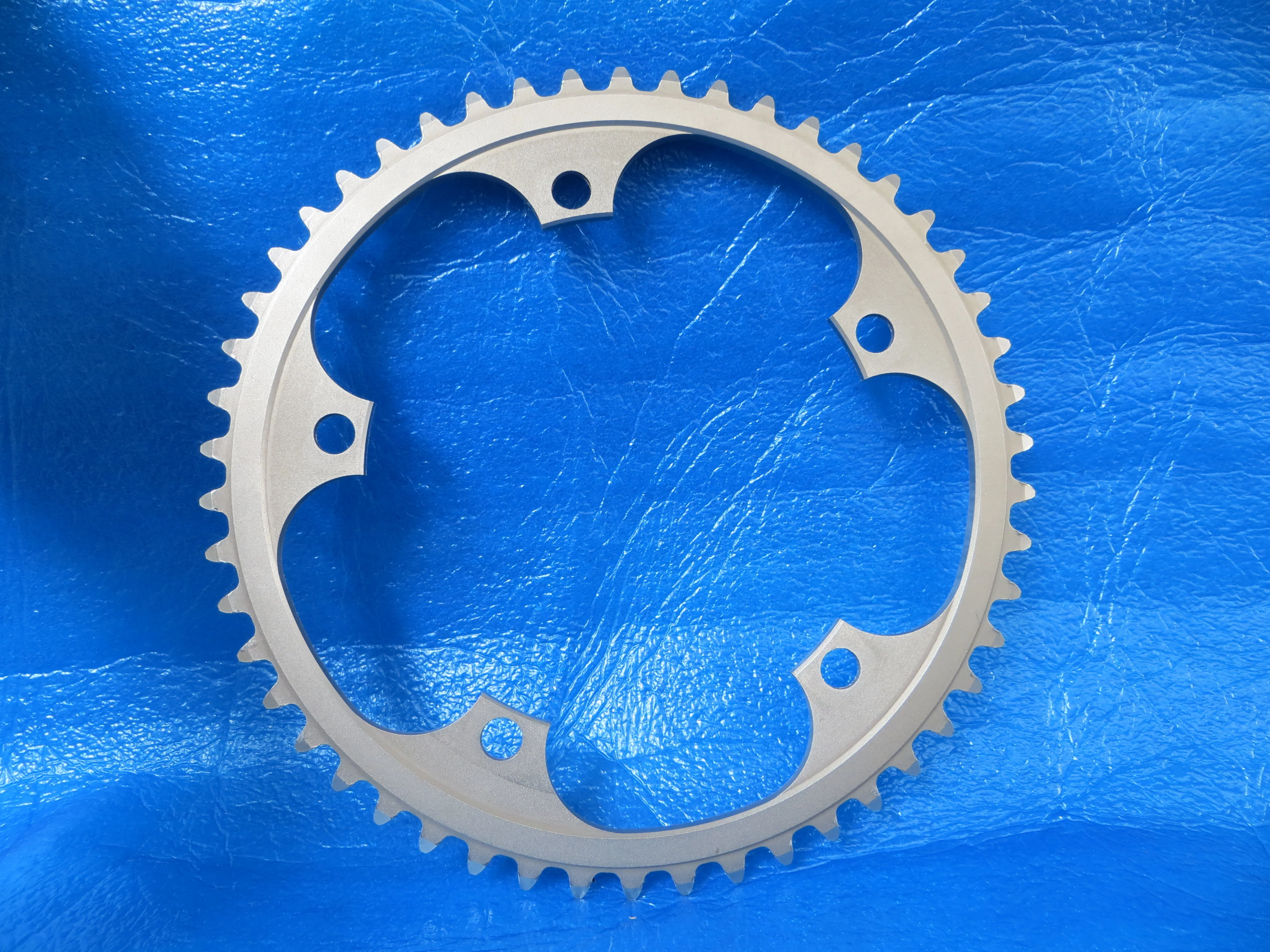 Sugino S-cubic 1/8" 144BCD NJS Chainring 50T Matte Finish (230709267) - Image 2