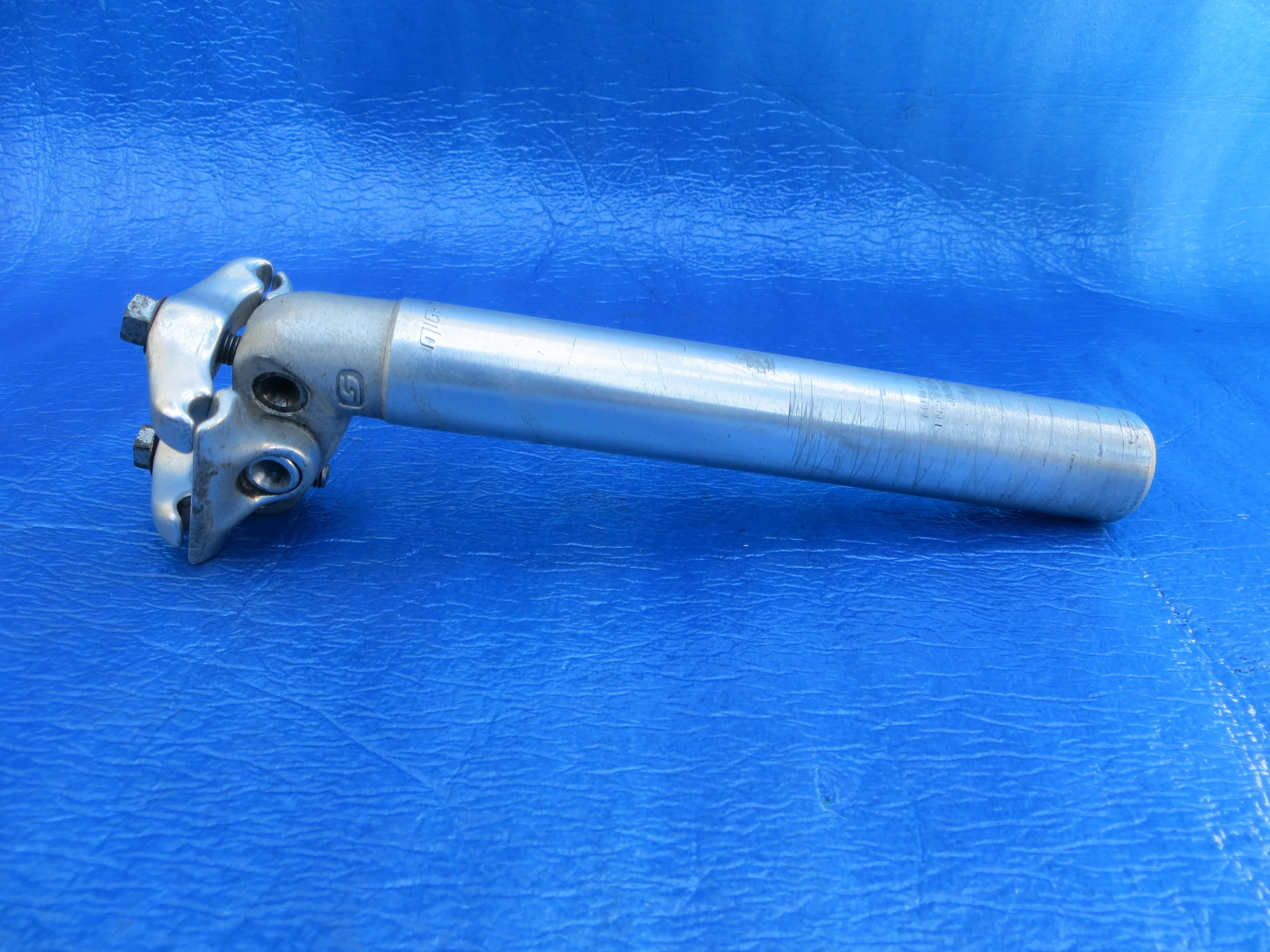 Sugino Smooth (Non-fluted) NJS Seatpost 27.0/44mm (24120611) - Image 2