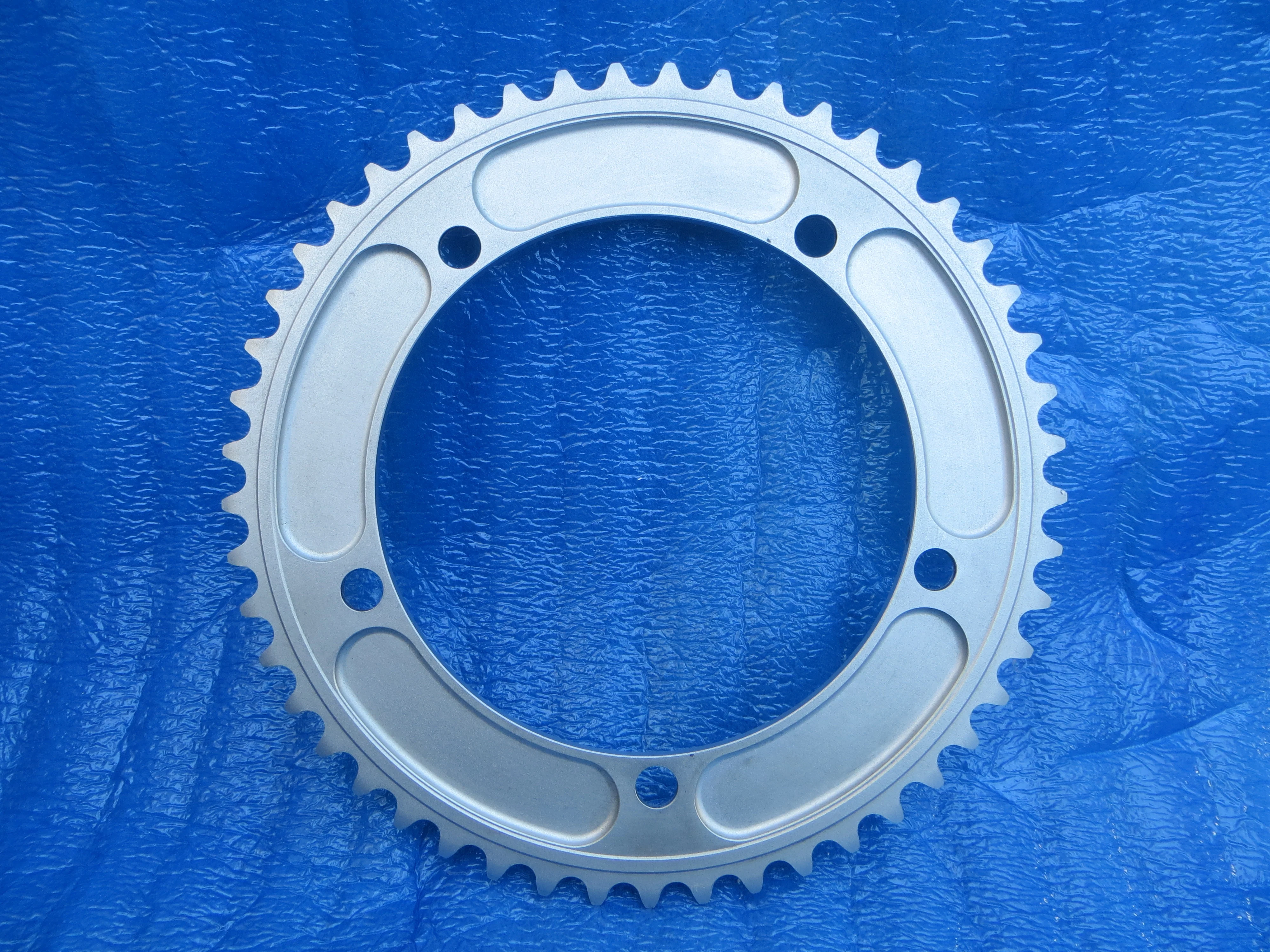 Sugino Zen 1/8" 144BCD NJS Chainring 49T (26013107) - Image 2