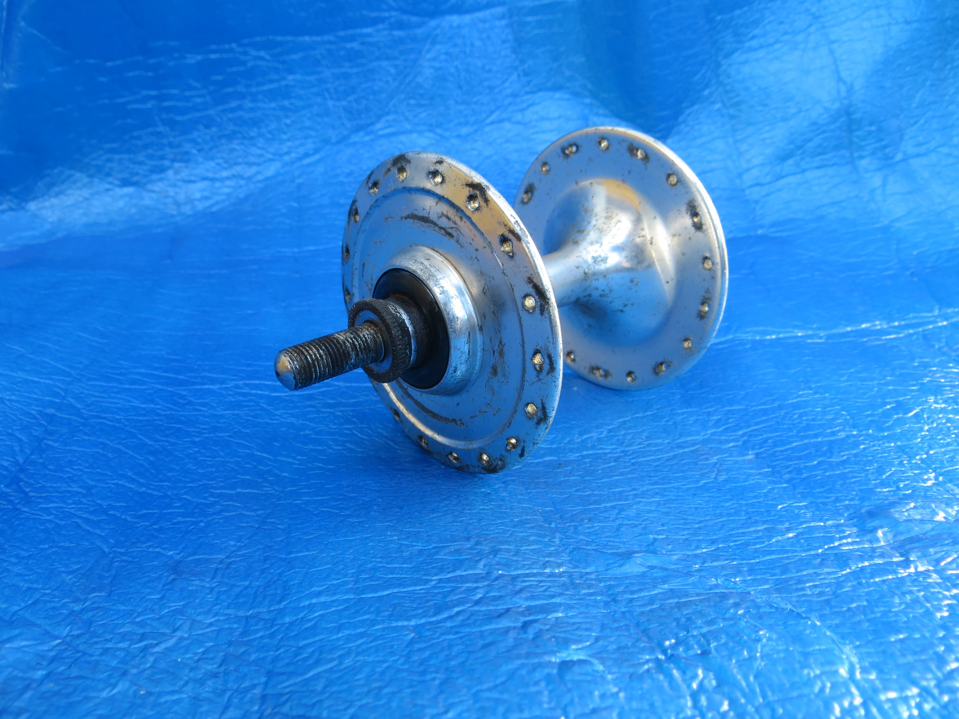Suntour Superbe 36H Front Hub 9mm Axle NJS (24021207) - Image 3