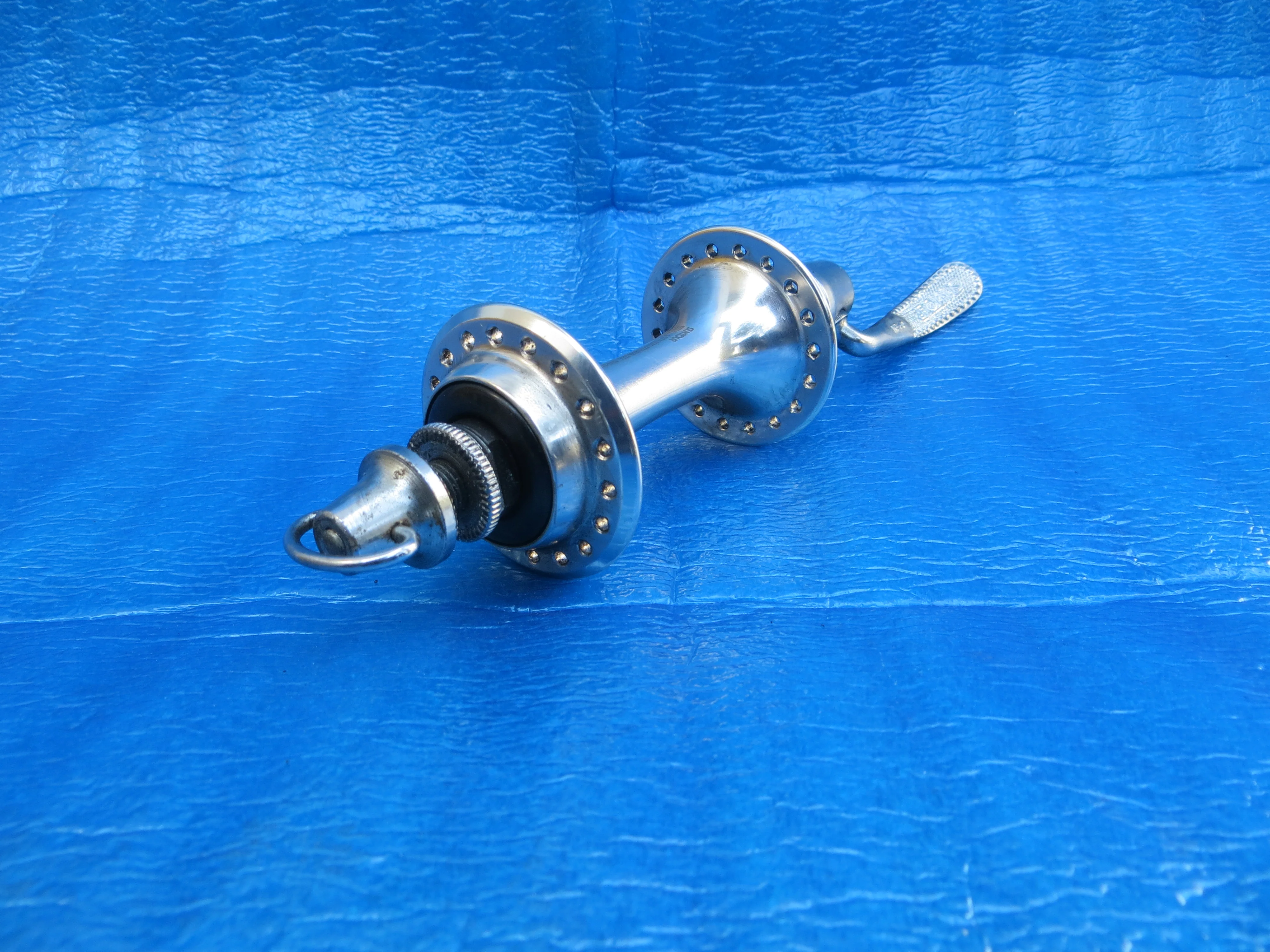 Suntour Superbe Pro 36H Front Hub 9mm Axle Non NJS (24031771) - Image 3