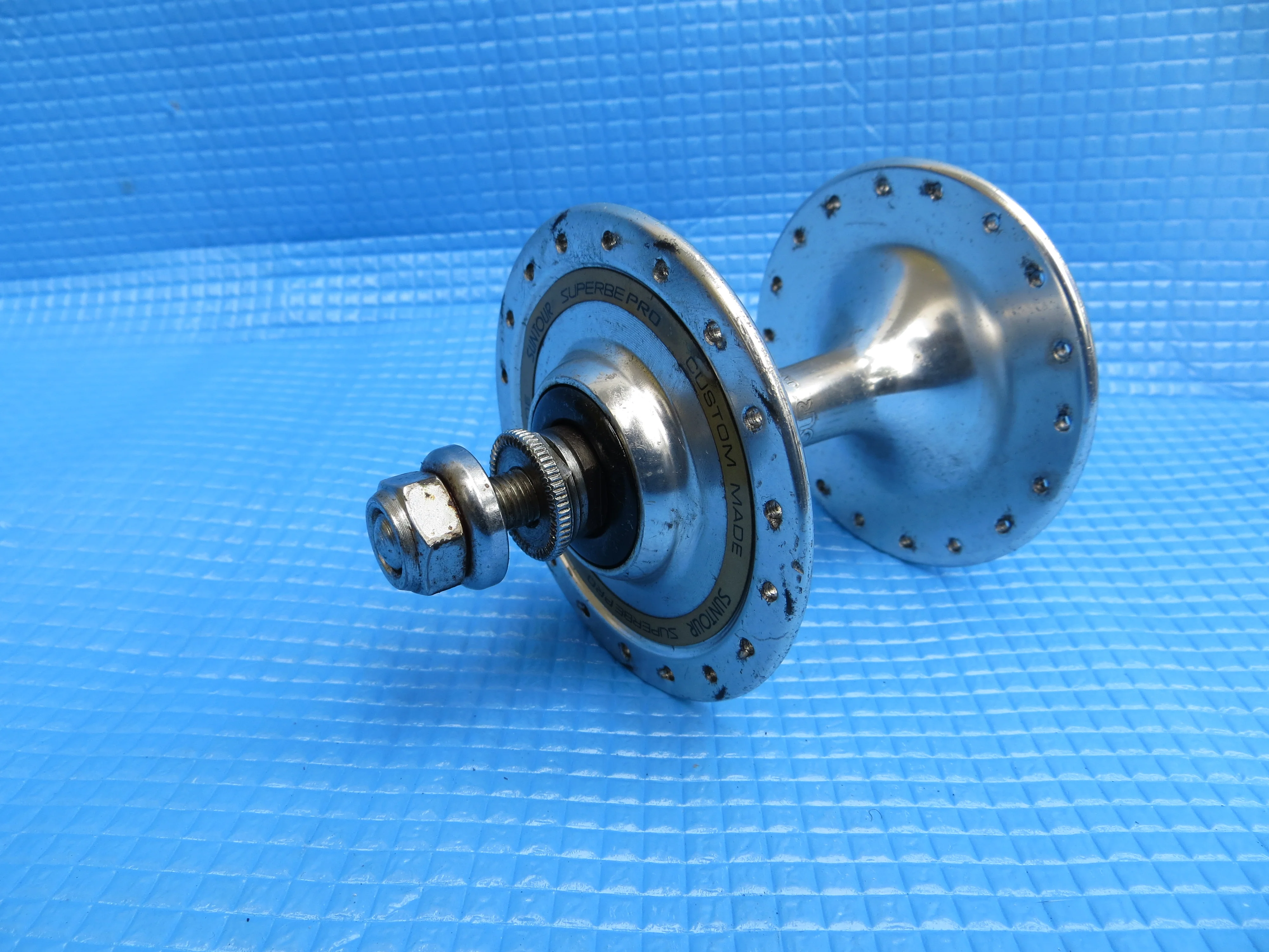 Suntour Superbe Pro 36H NJS Front Hub 8mm Axle (23012701) - Image 2