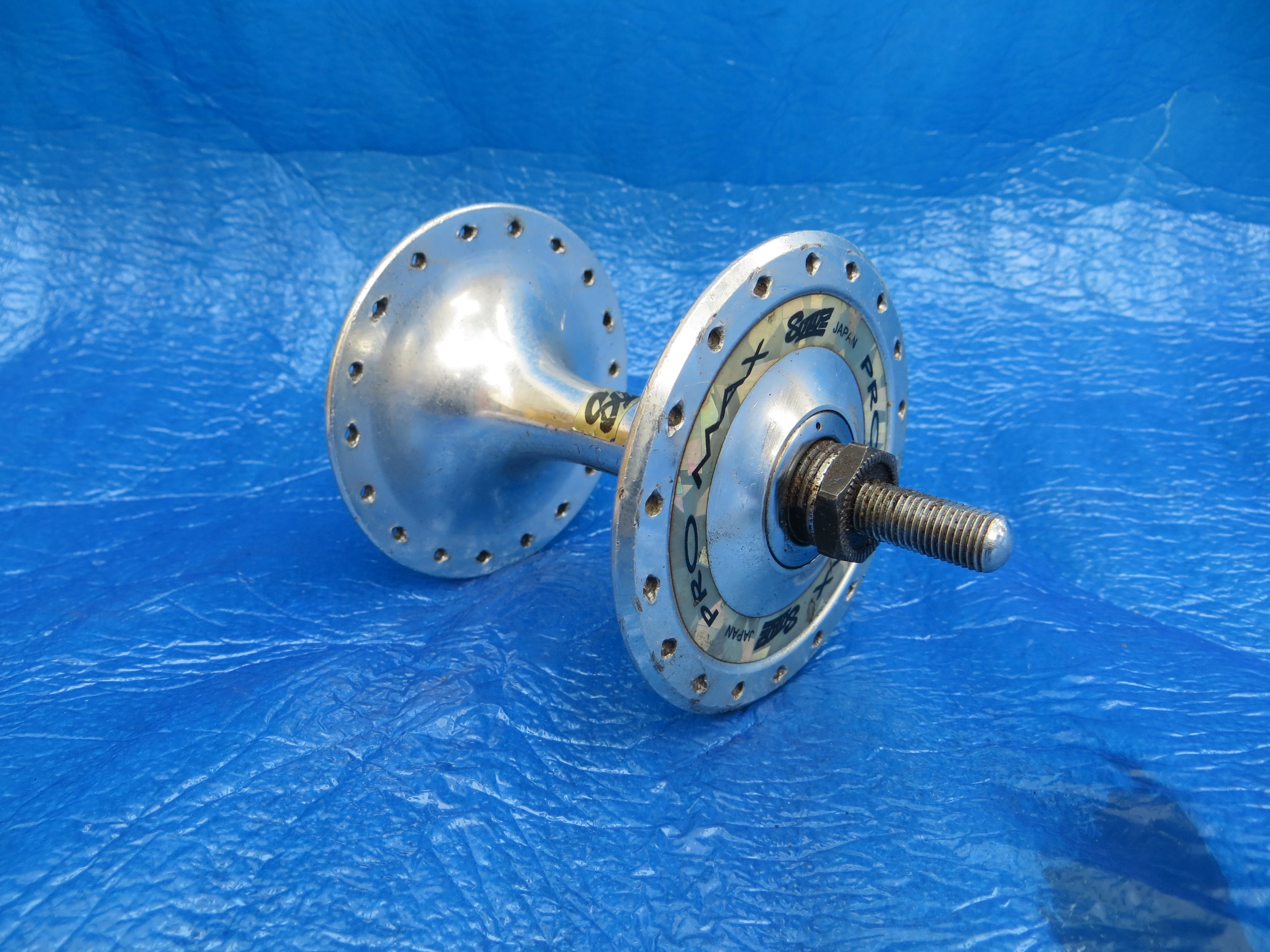 Suzue Pro Max 36H Front Hub 8mm Axle NJS w/o Wheel Nuts (25070108) - Image 4