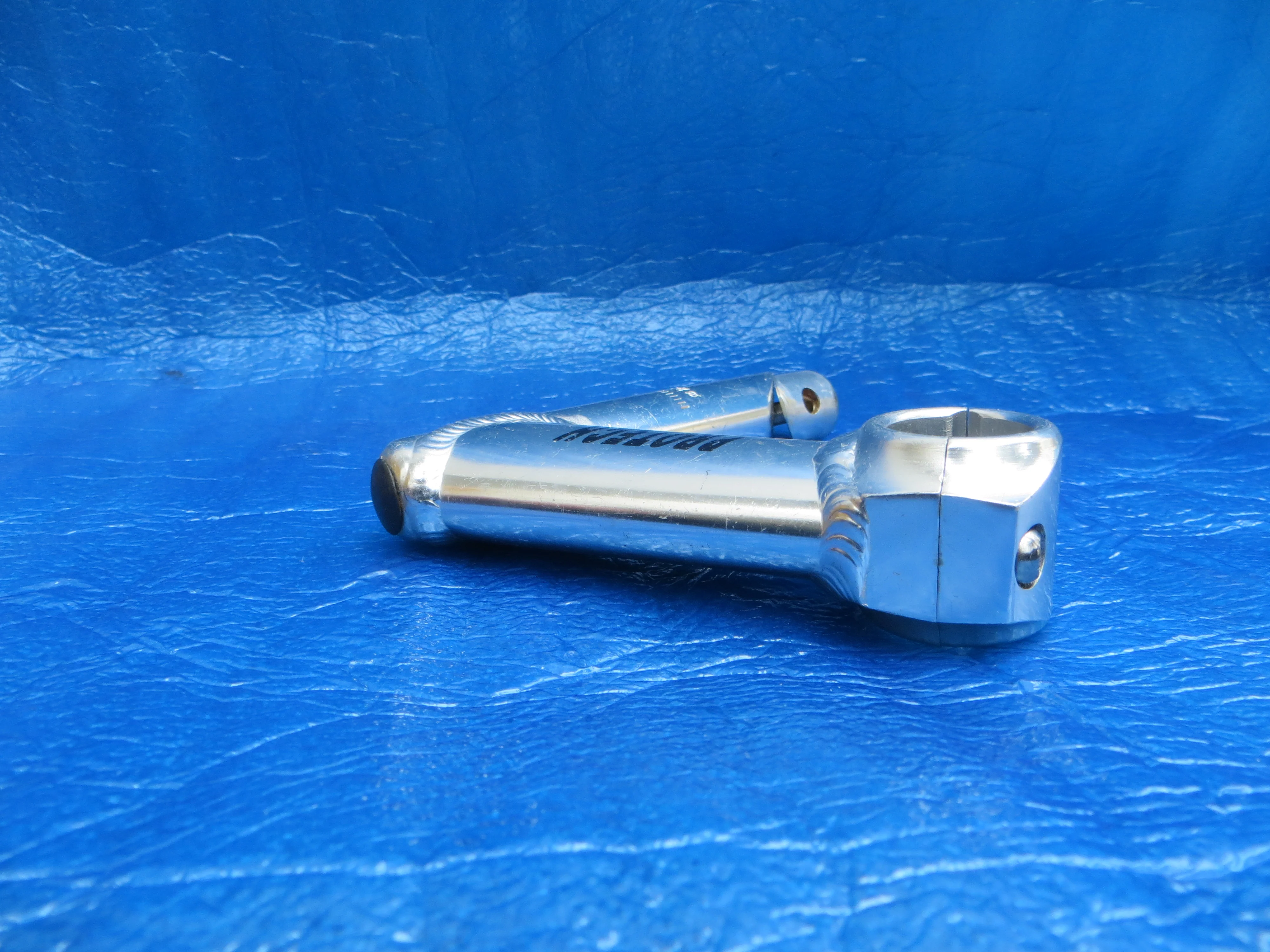TLI Protech 100mm 22.2mm Quill 25.4mm Bar Clamp AA Stem  (25042811) - Image 4