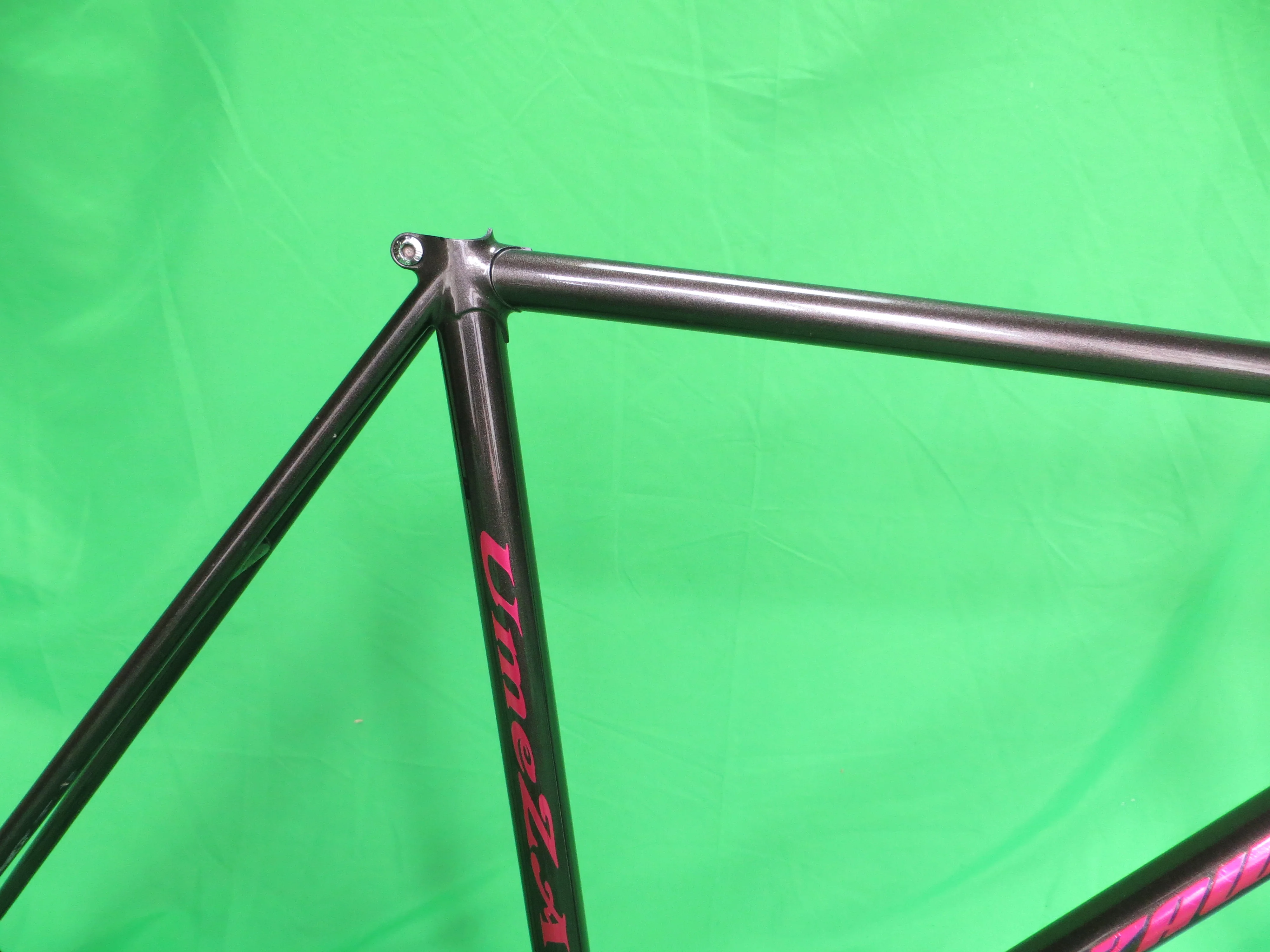 UMEZAWA // Gun Metal // 53.5cm - Image 12