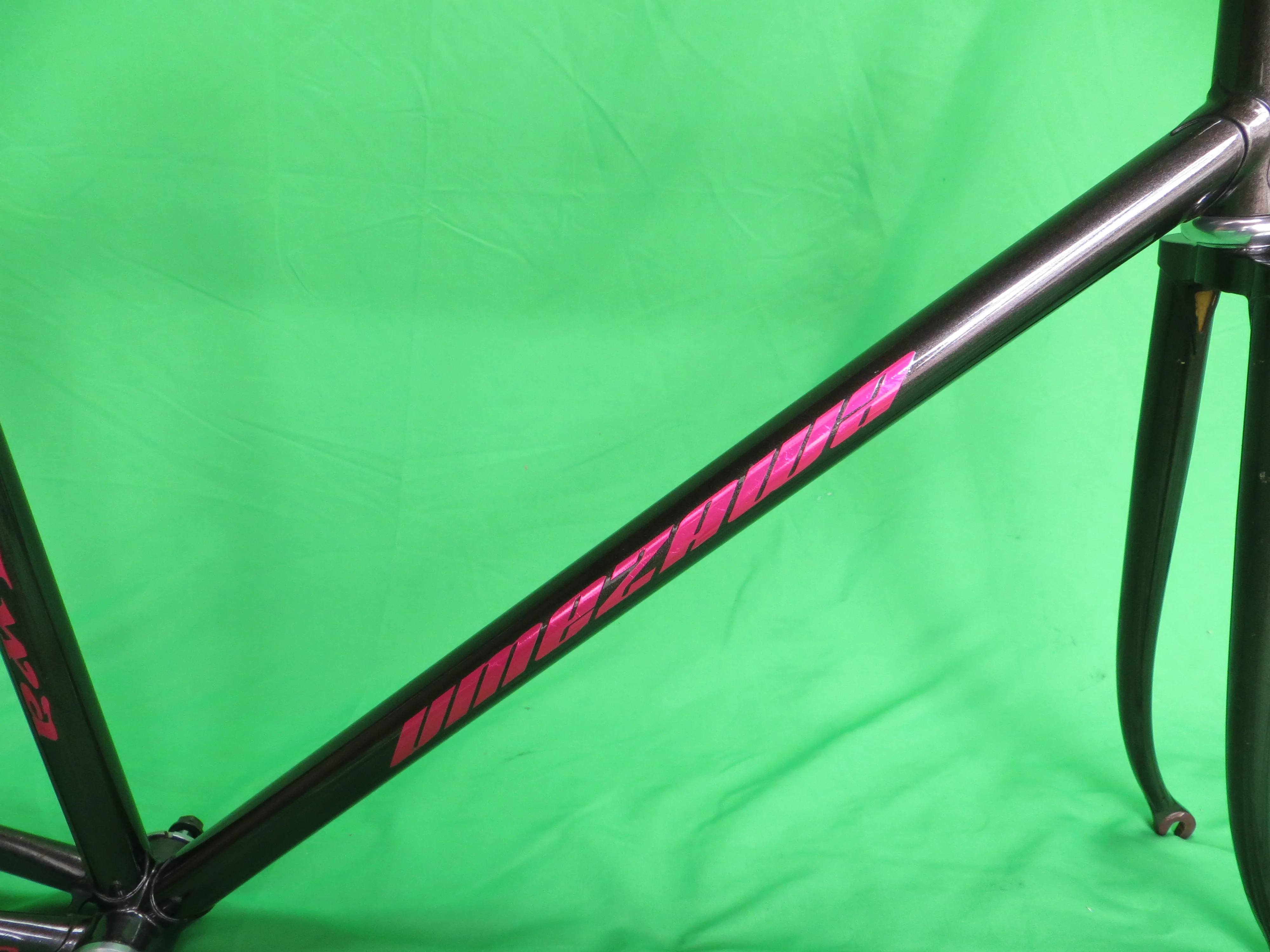 UMEZAWA // Gun Metal // 53.5cm - Image 13