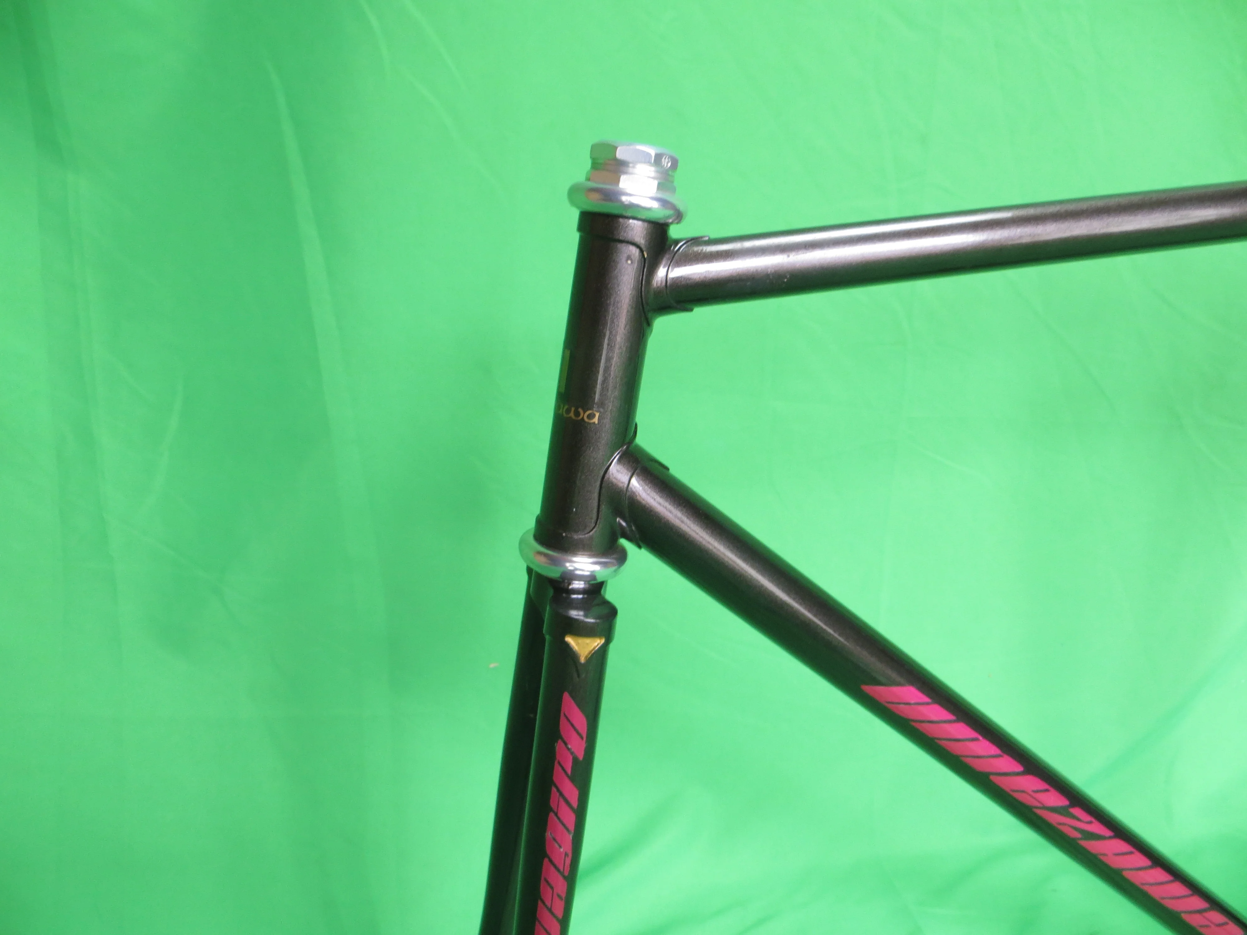 UMEZAWA // Gun Metal // 53.5cm - Image 2