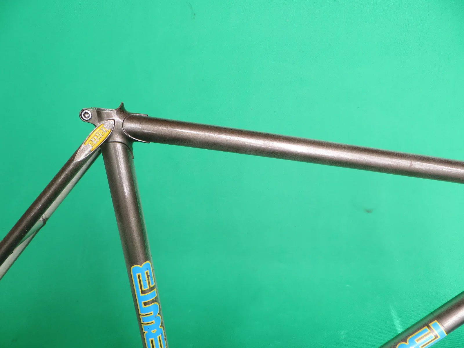 Vintage Eimei // Grey Silver Fade // 51.5cm - Image 11