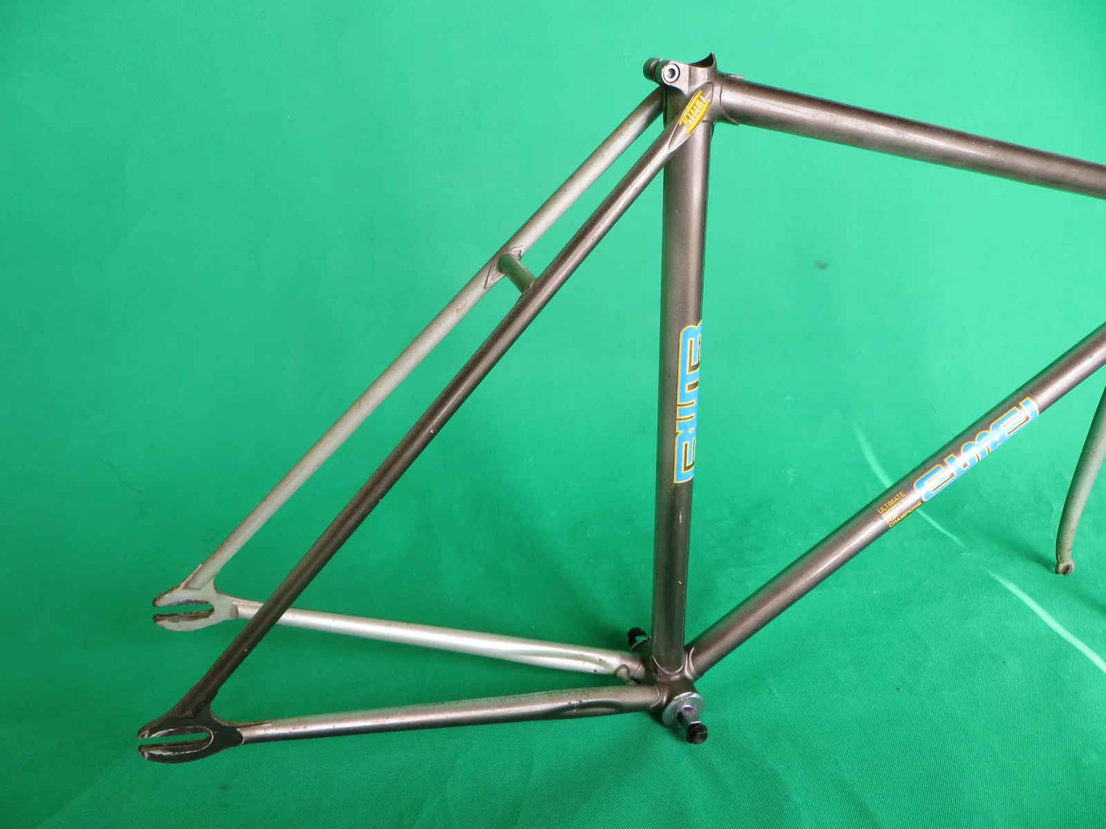 Vintage Eimei // Grey Silver Fade // 51.5cm - Image 15