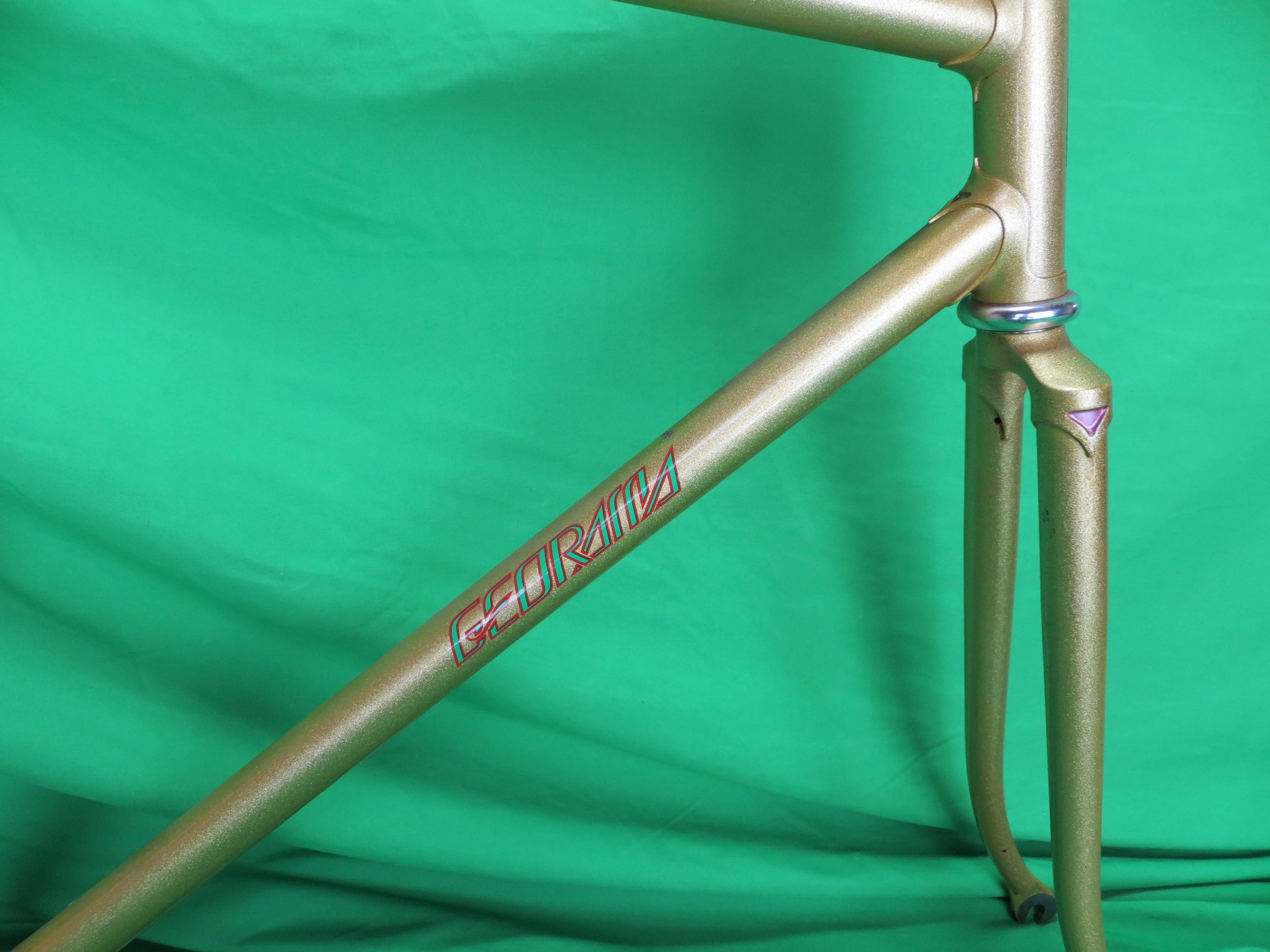 Vintage GEORAMA First Generation Decals // Gold // 51.5cm - Image 13