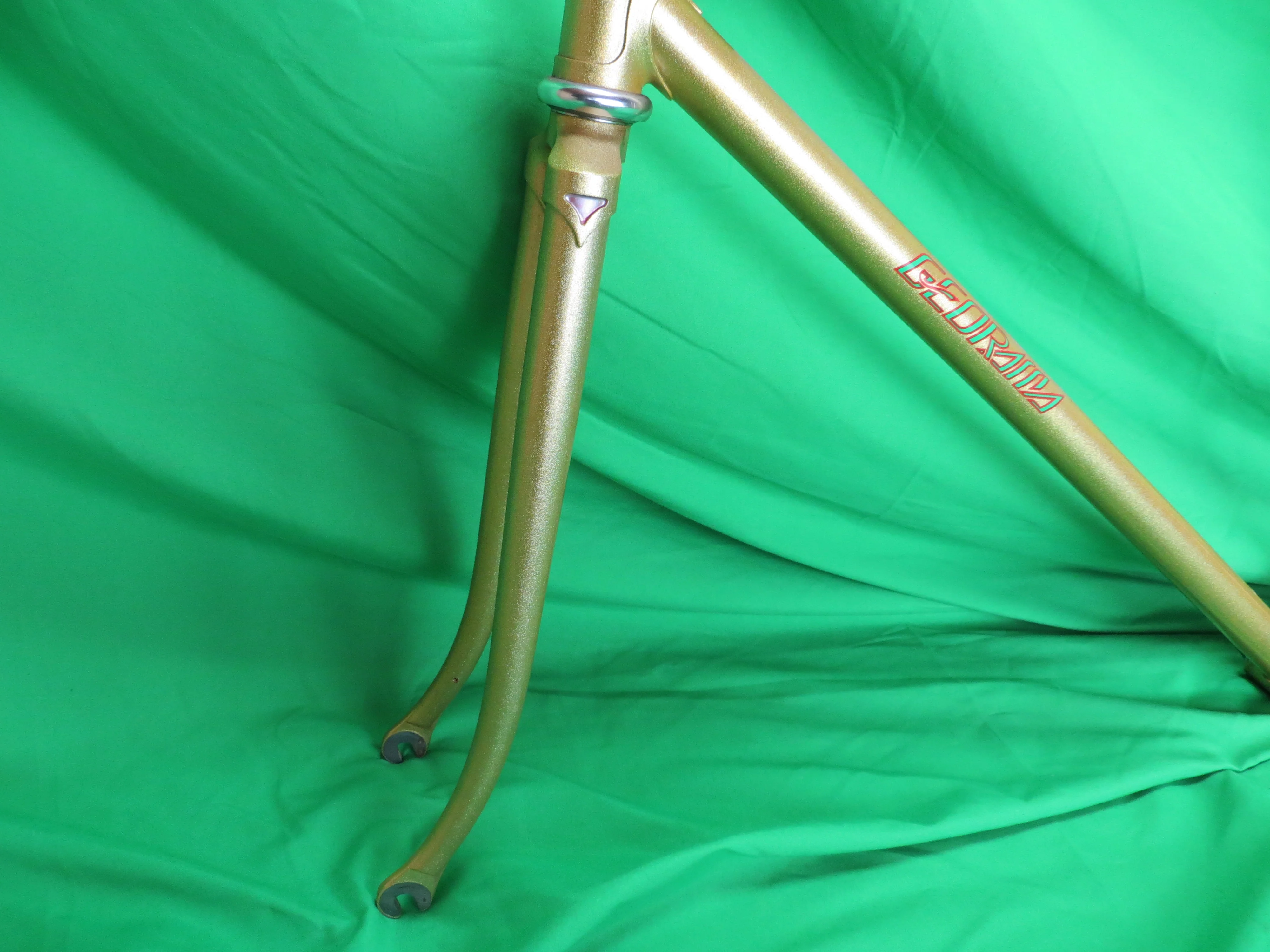 Vintage GEORAMA First Generation Decals // Gold // 51.5cm - Image 3