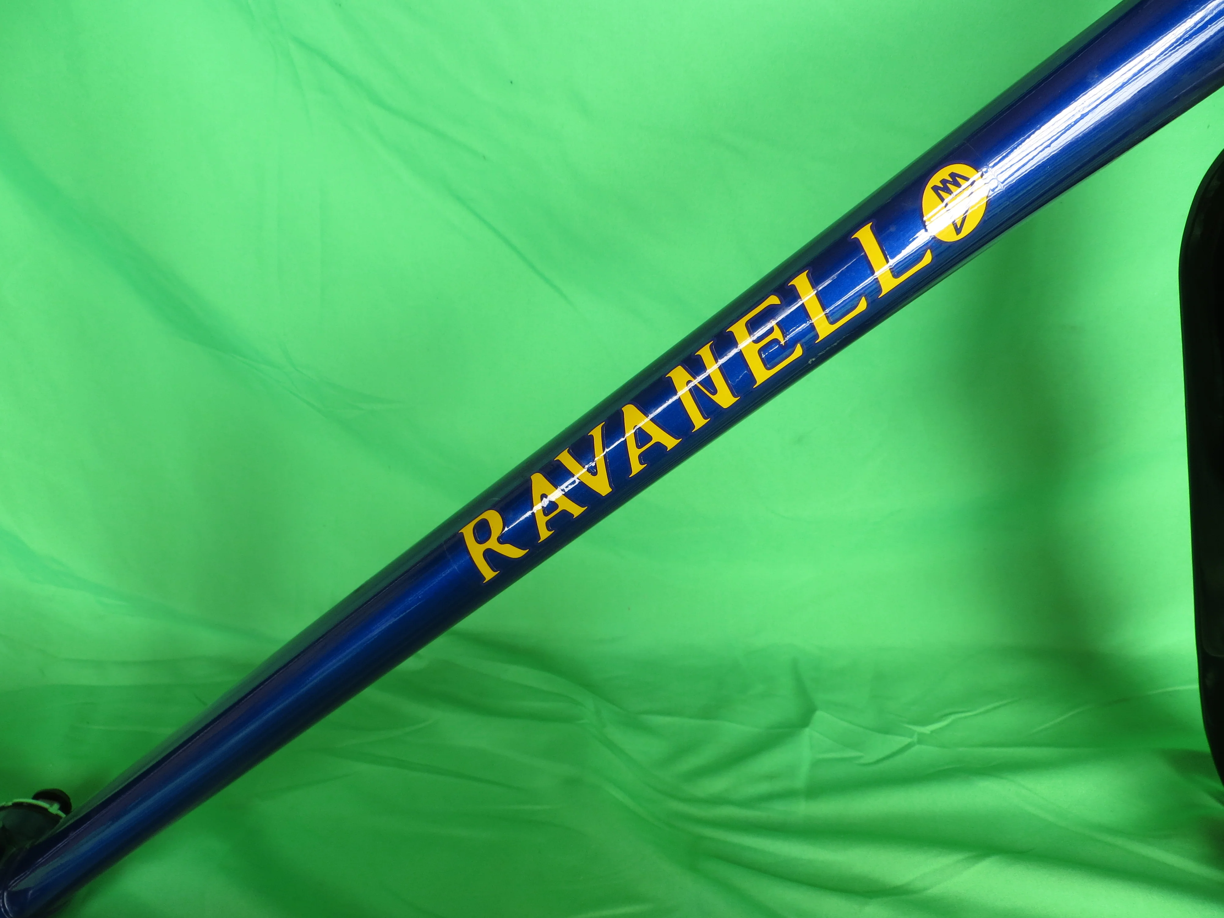 Vintage Ravanello TT // Blue Metallic 57.5cm / Shimano trackends / Mizuno Carbon Fork - Image 14