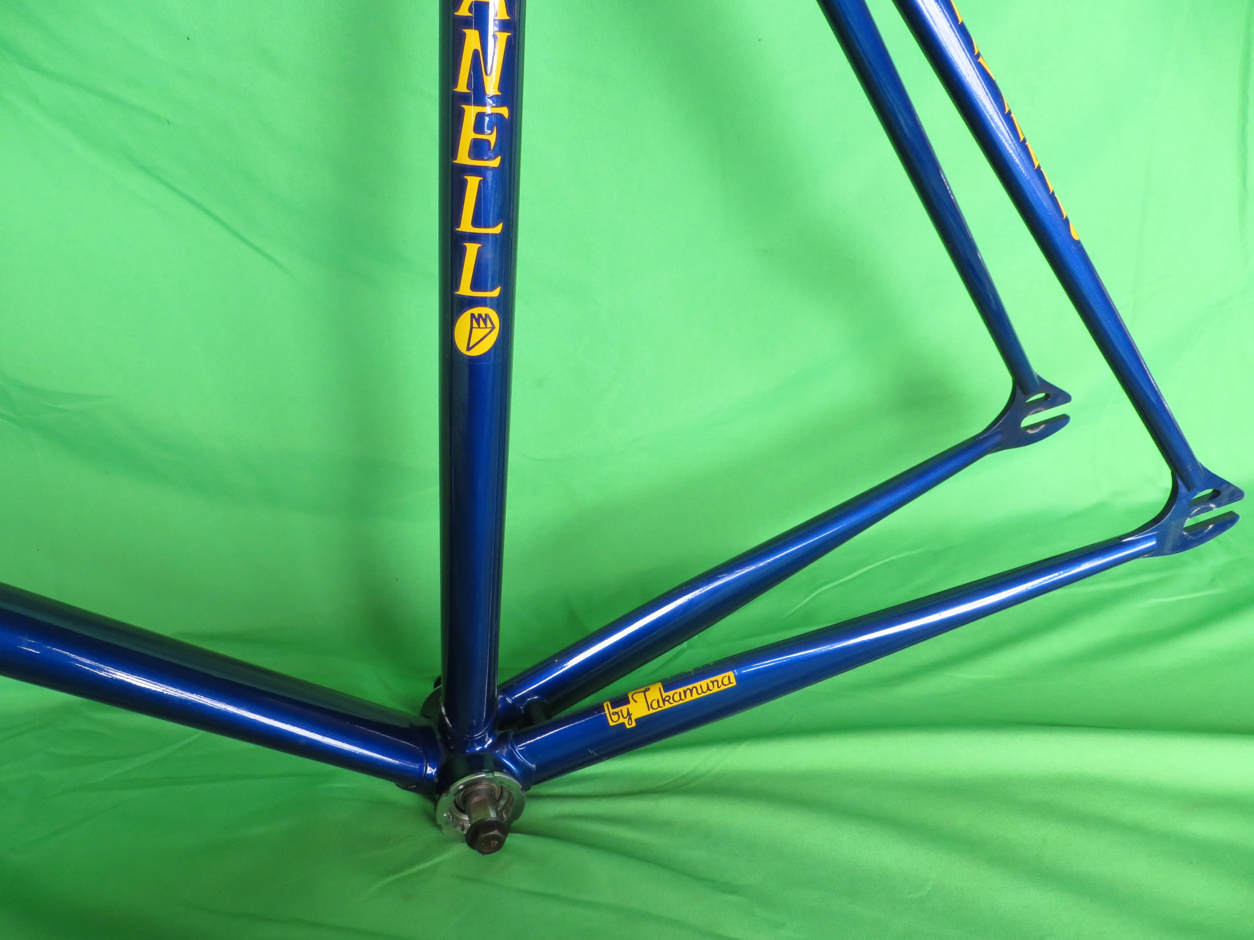 Vintage Ravanello TT // Blue Metallic 57.5cm / Shimano trackends / Mizuno Carbon Fork - Image 8