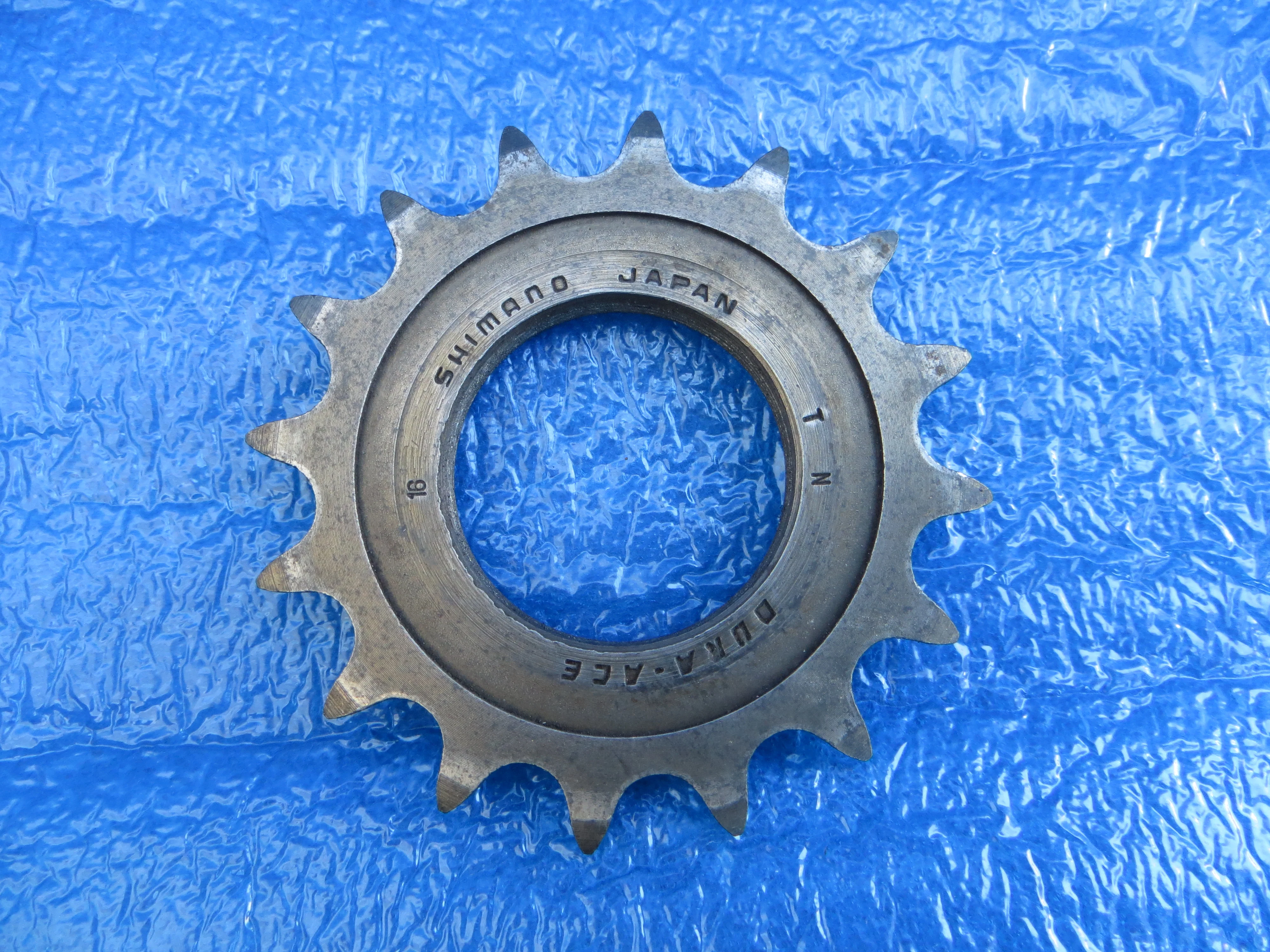 Vintage Shimano Dura Ace 16T 1/8" Non NJS Cog (26011211)