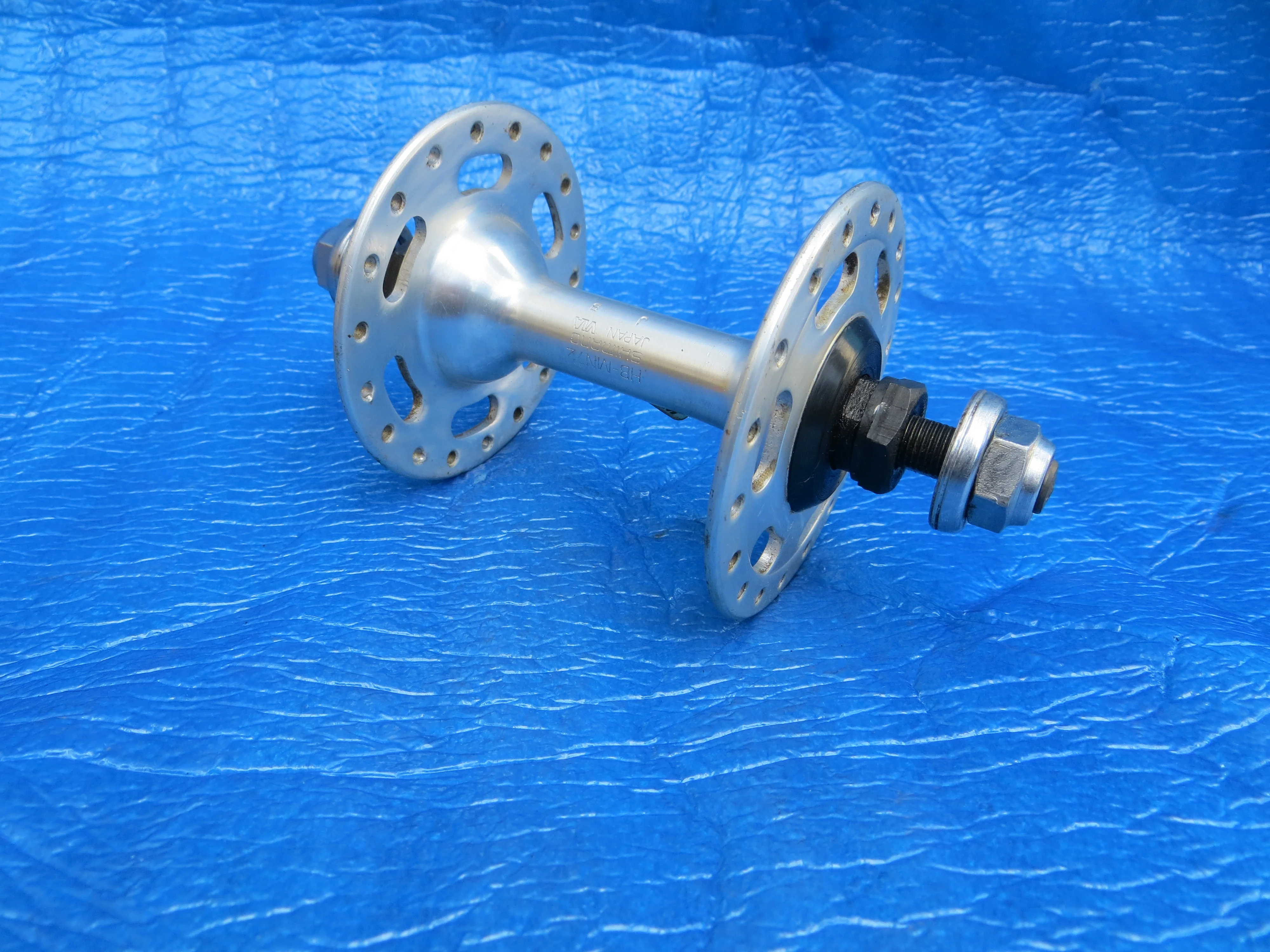 Vintage Shimano HB-MN72 36H Front Hub 8mm Non NJS (26032801) - Image 4