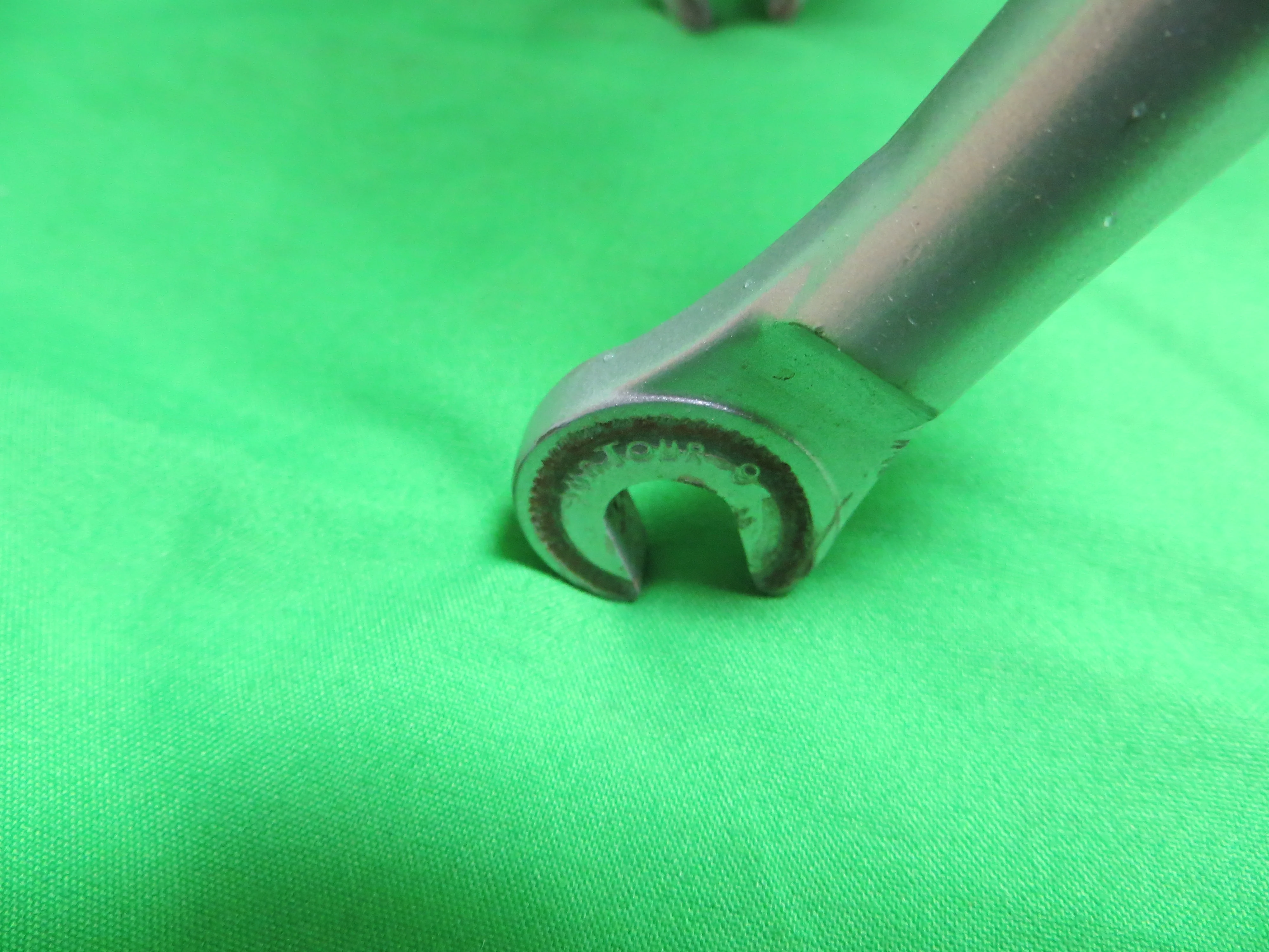 Vintage Watanabe // Silver // SunTour Track Ends // 51cm - Image 4