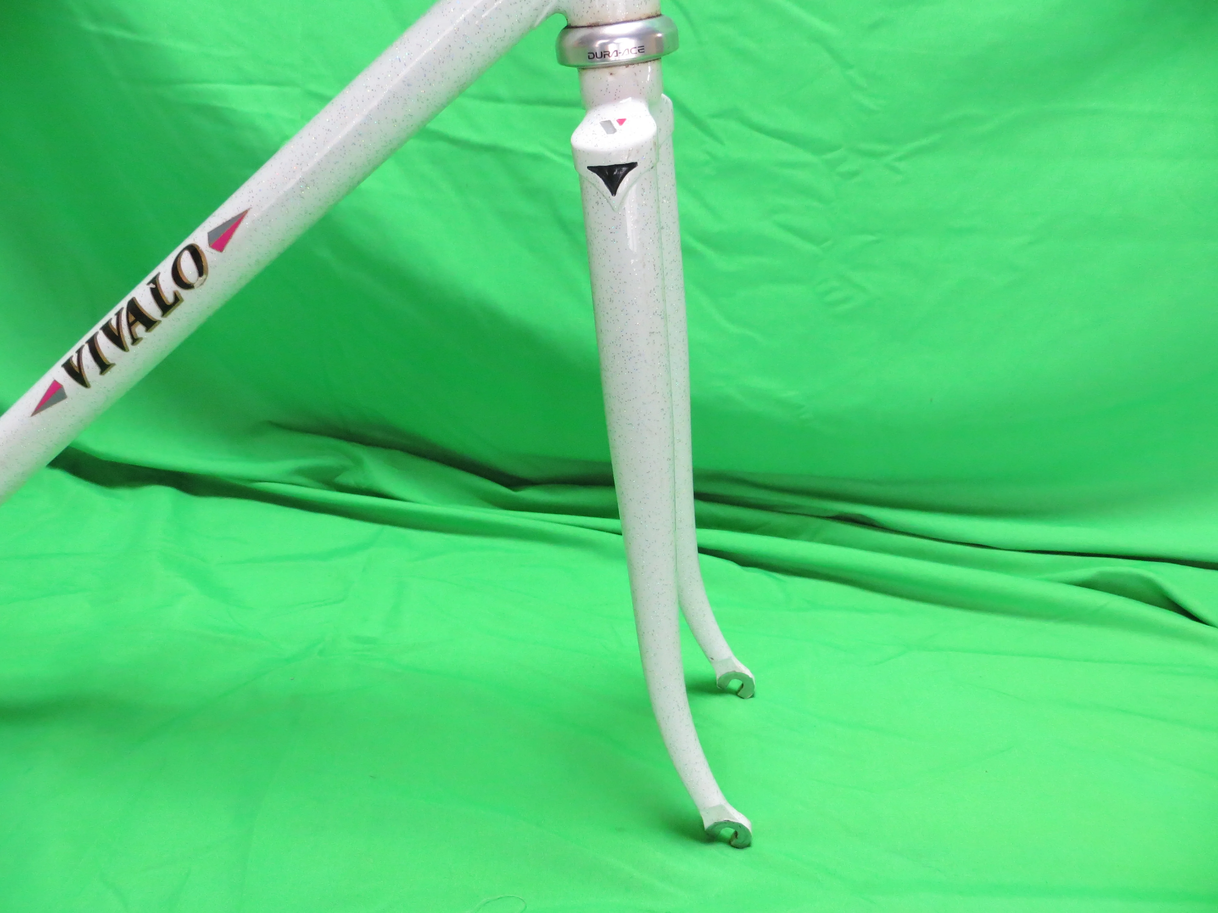 VIVALO Kaisei 8630R // White with rainbow flake // 49cm - Image 10