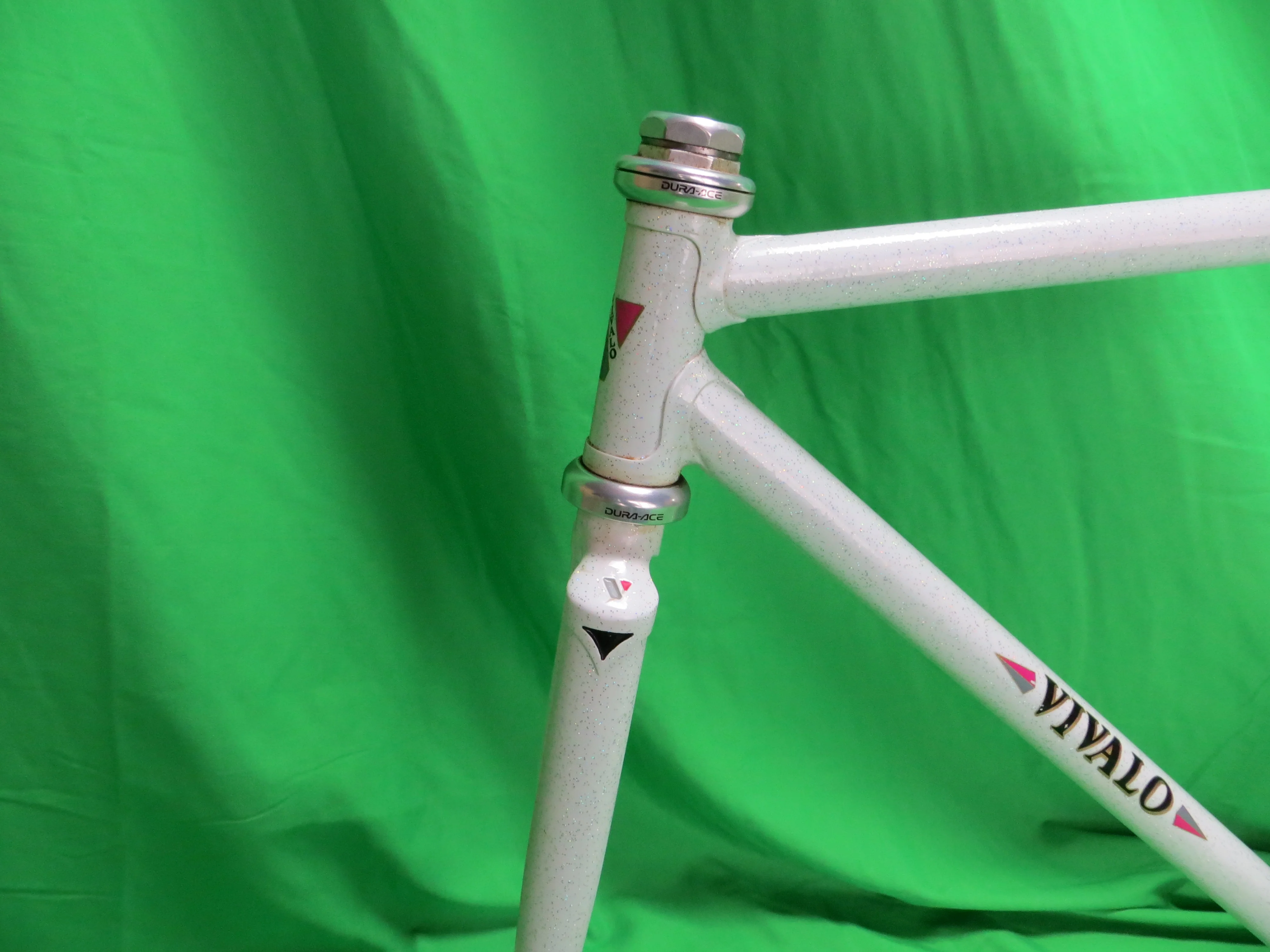 VIVALO Kaisei 8630R // White with rainbow flake // 49cm - Image 2