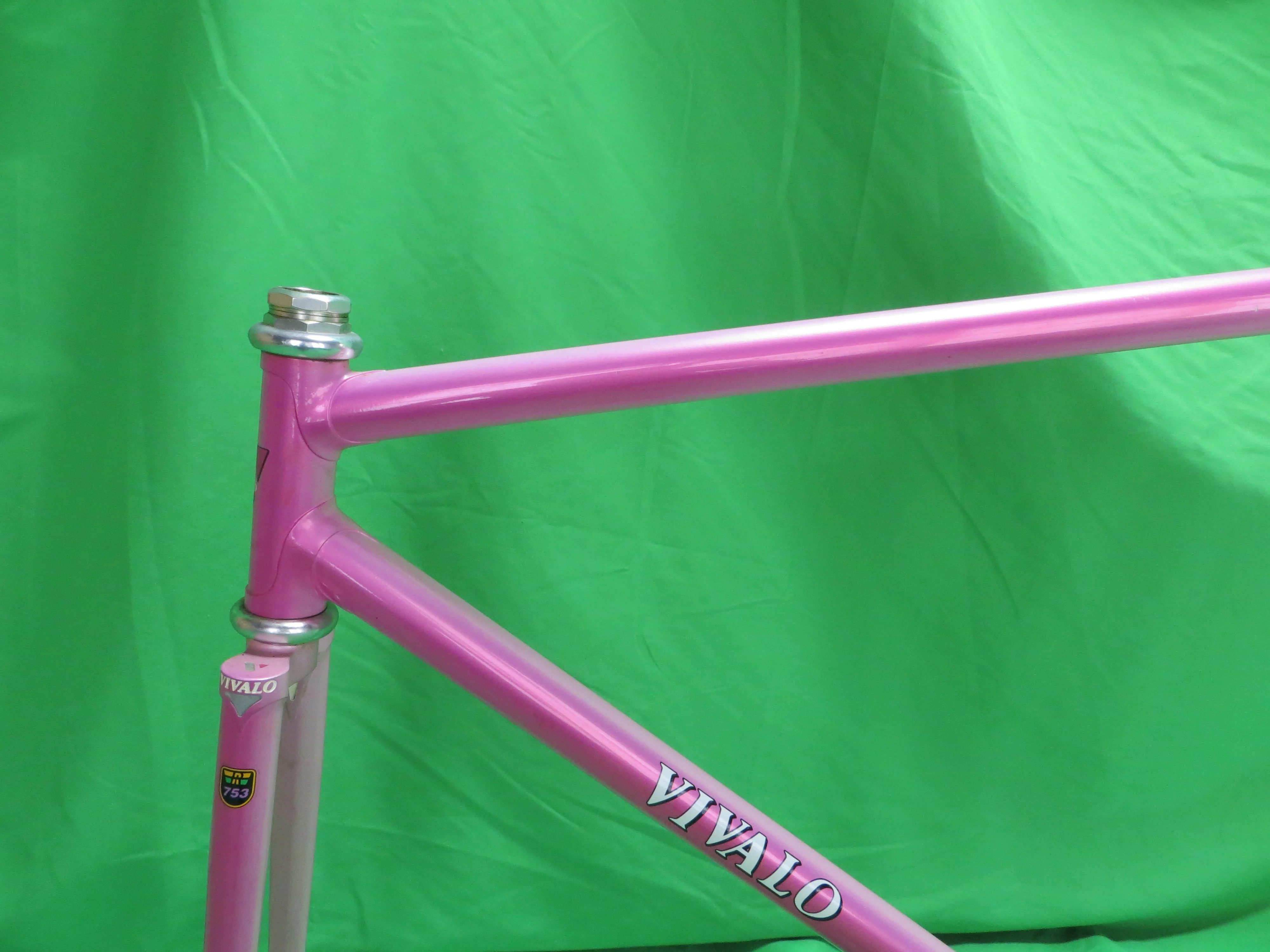 Vivalo Reynolds 753// Pink Sakura Fade // 52cm - Image 4