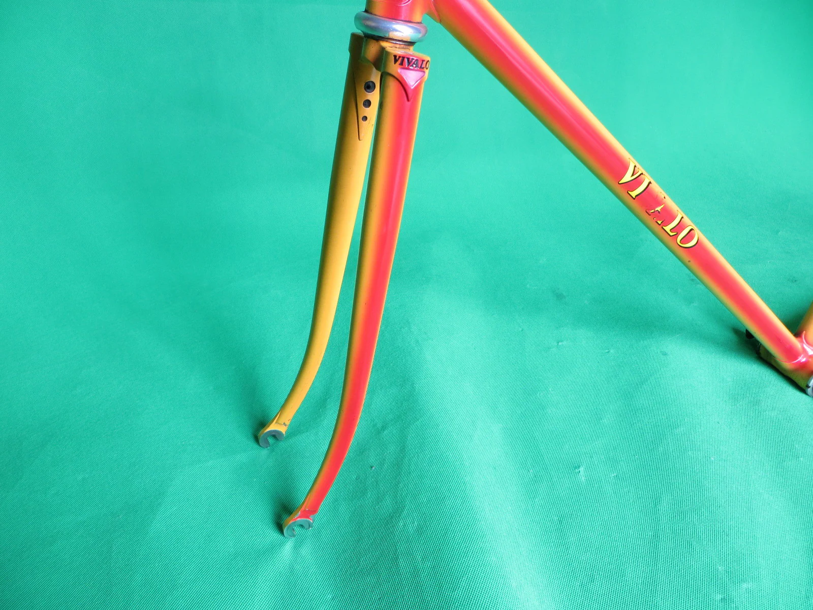 VIVALO // yellow + red fade // 52.5cm - Image 3