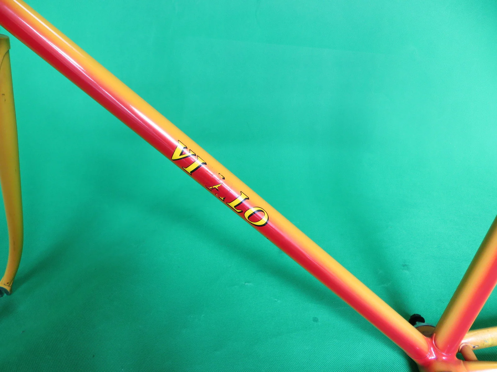 VIVALO // yellow + red fade // 52.5cm - Image 6
