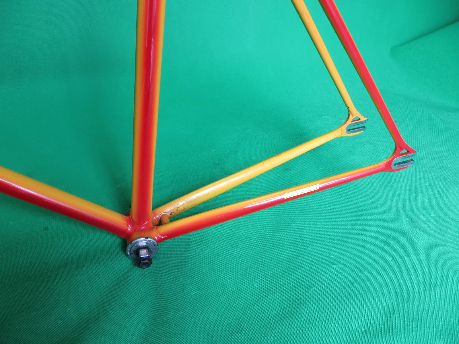VIVALO // yellow + red fade // 52.5cm - Image 7