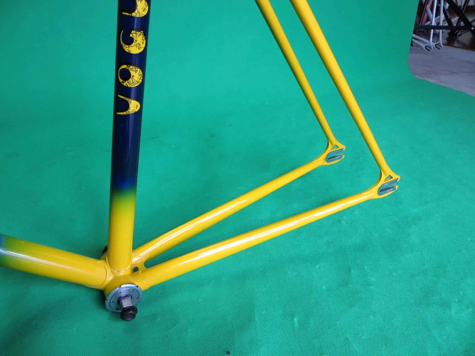 VOGUE // dark blue + yellow fade // 51cm - Image 7
