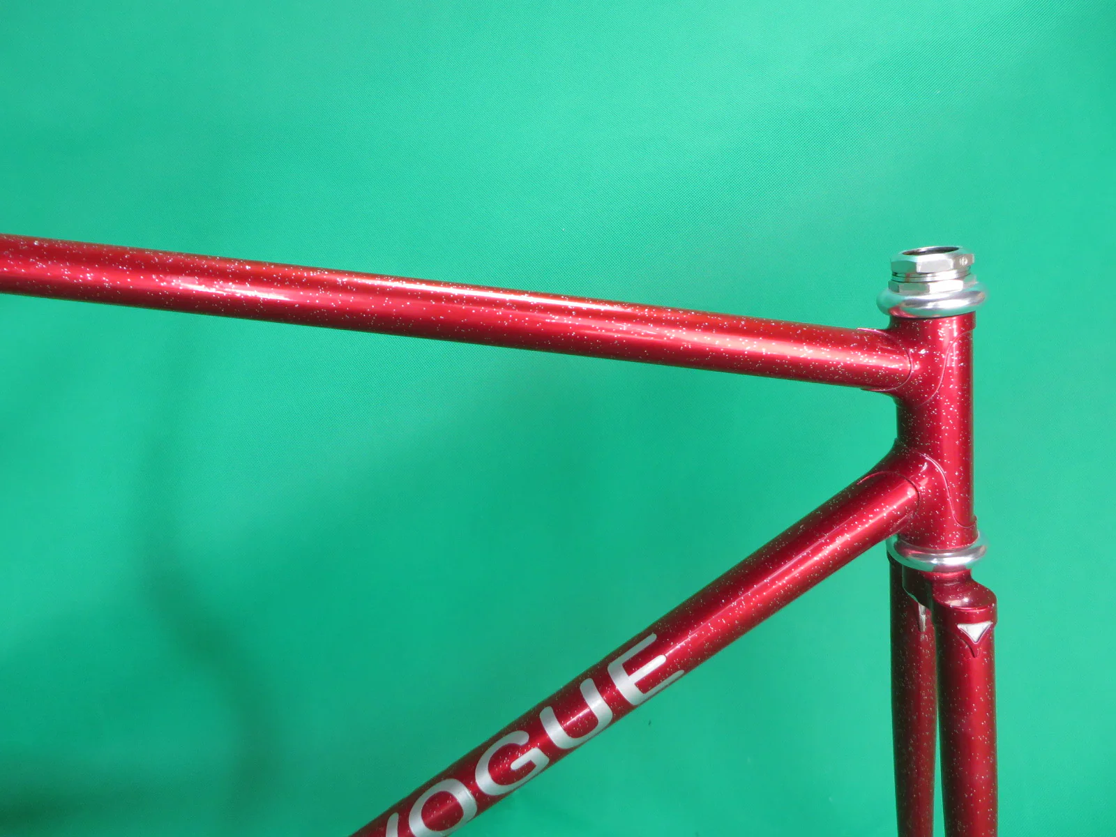 VOGUE // Red with Silver Flake // 50.5cm - Image 12