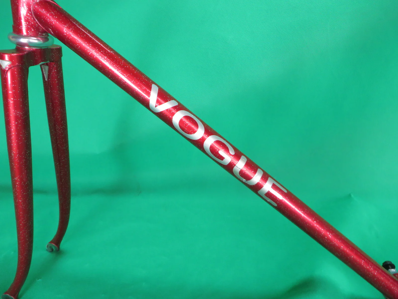VOGUE // Red with Silver Flake // 50.5cm - Image 6