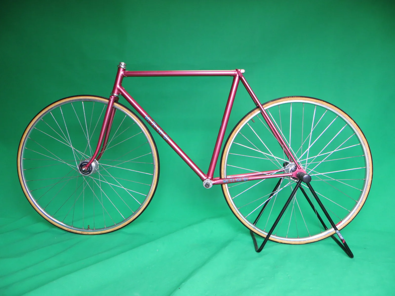 WATANABE // Ruby Metallic // 52cm - Image 16