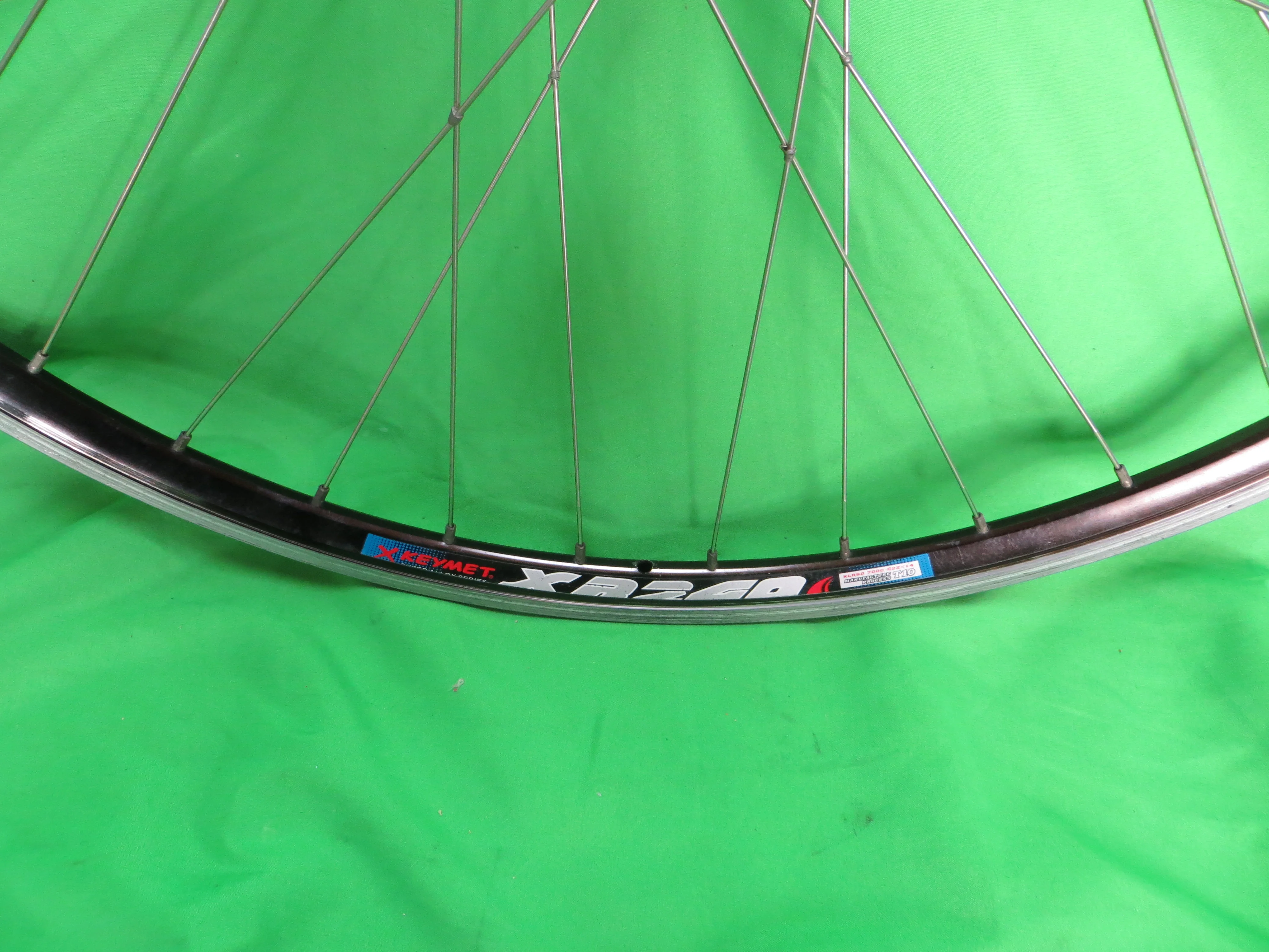 X Keymet  XR240 700c 36H Clincher Rim, Shimano Dura Ace HB-7600 100mm/8mm Front Hub (25010913) - Image 3