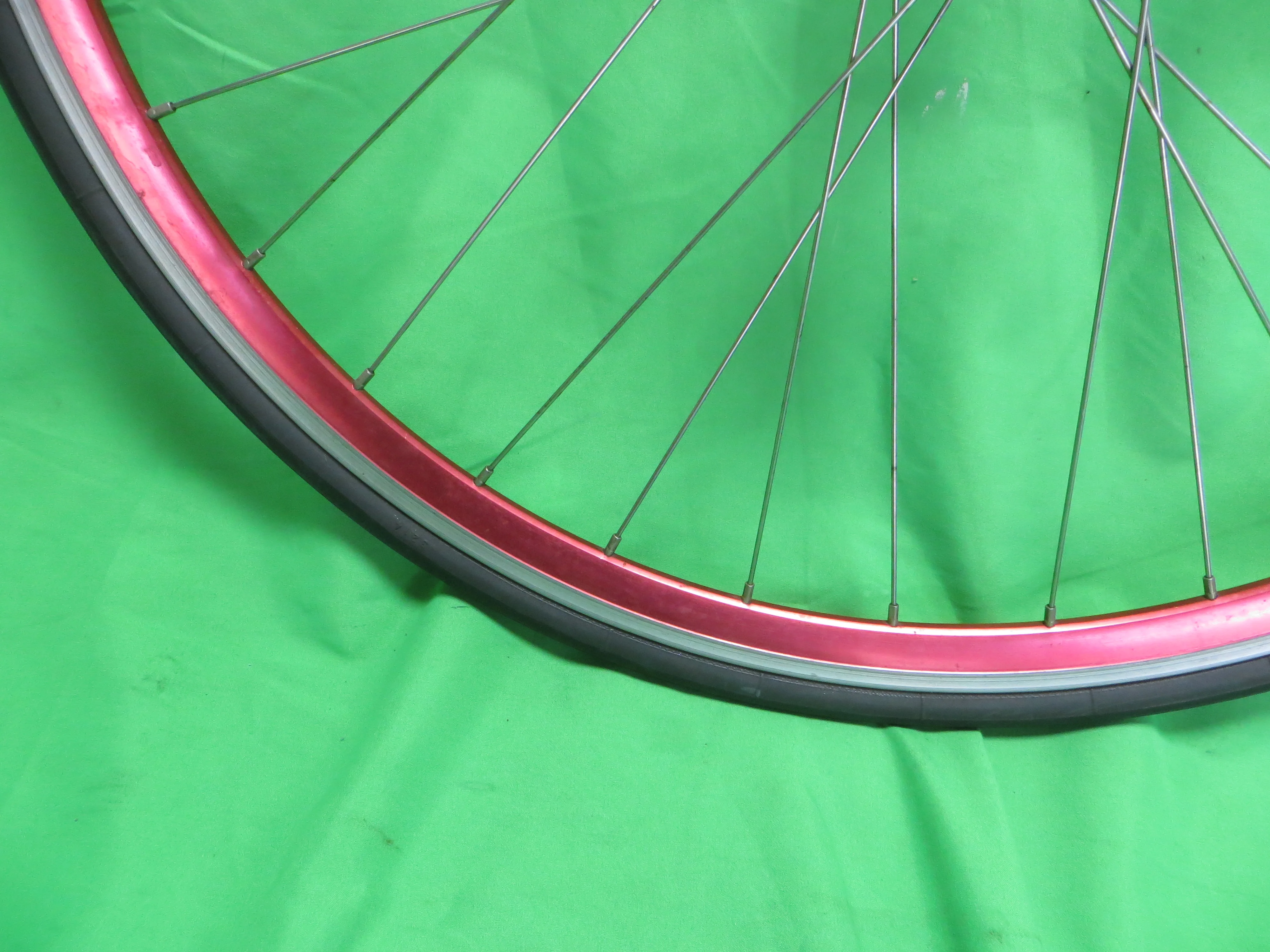 X Keymet XR240 Clincher 32H 700c Rim, Yoshigai Gram Compe Non NJS Rear Hub 120mm, Michelin TIre (25061602) - Image 6